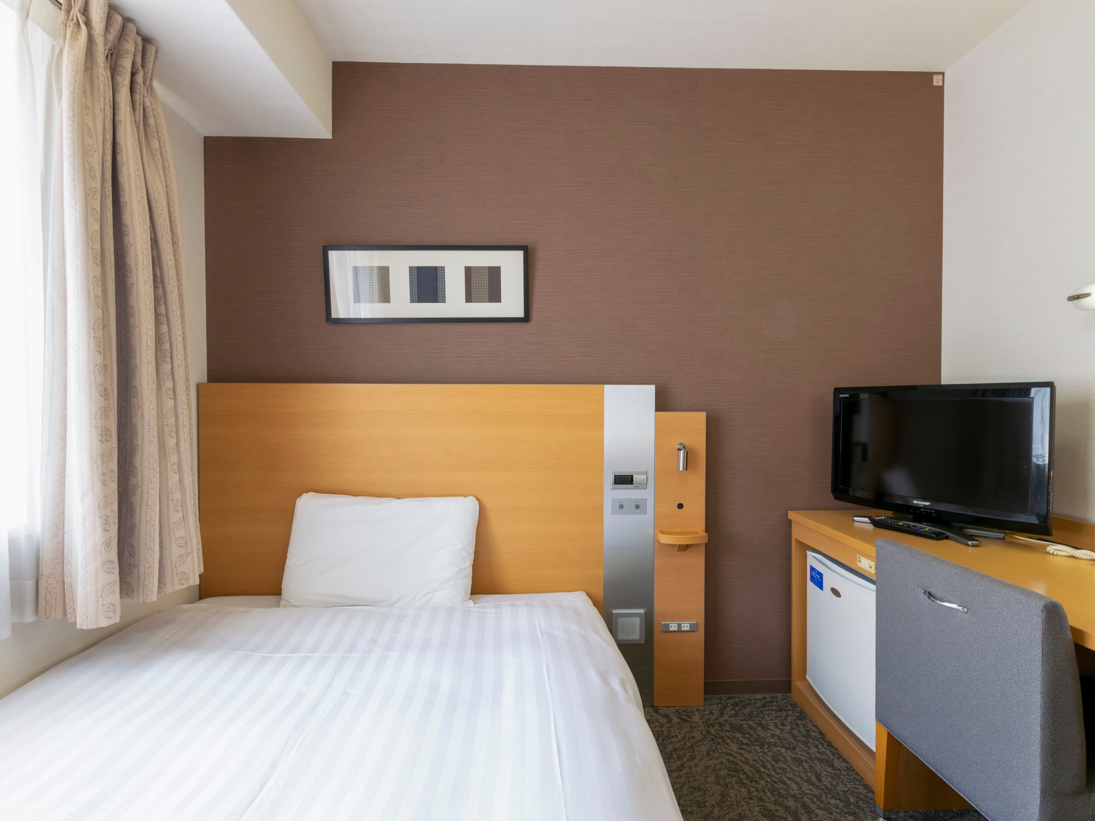 Comfort Hotel Osaka Shinsaibashi - Image 4