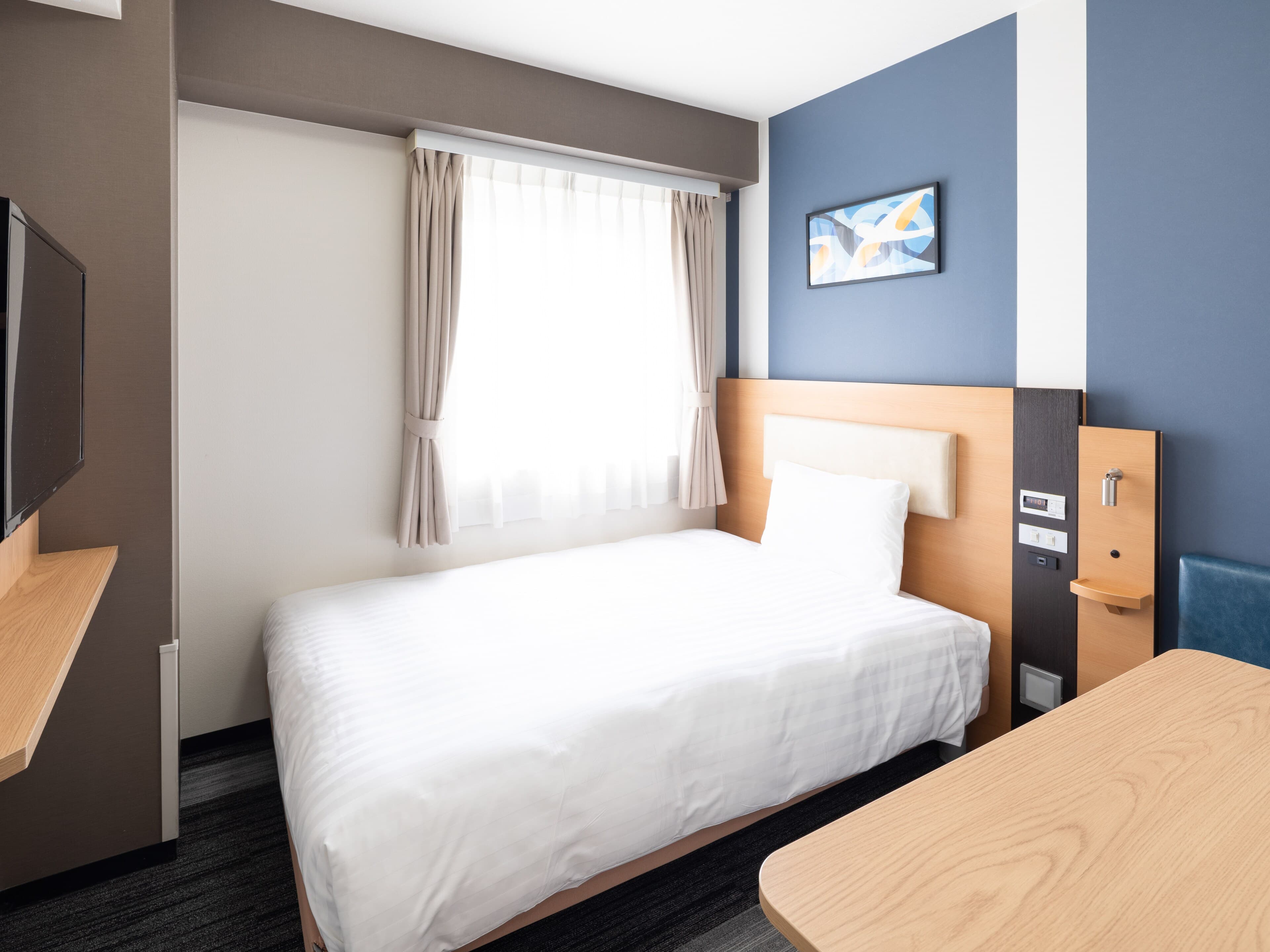 Comfort Hotel Narita - Image 2