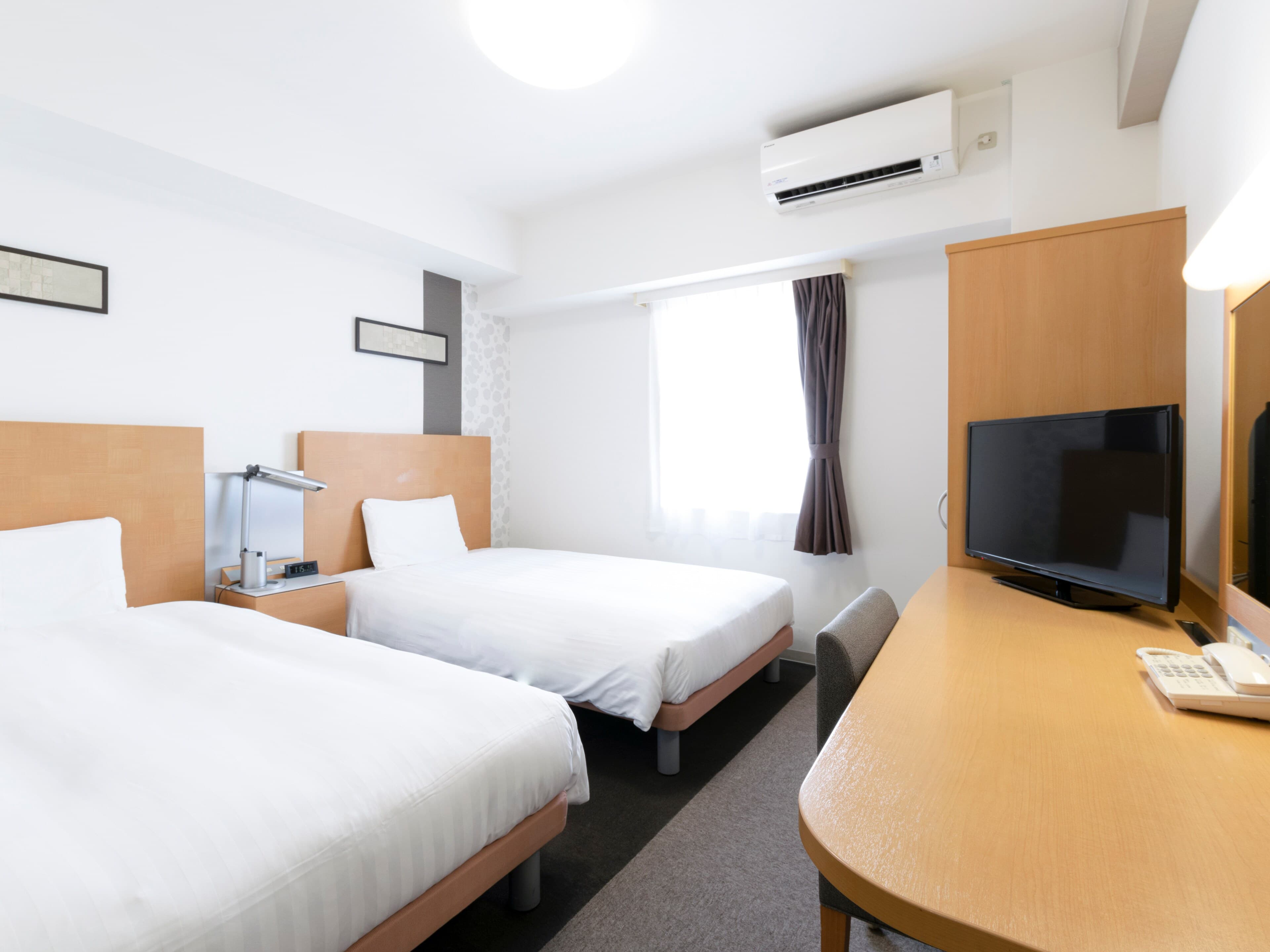 Comfort Hotel Central International Airport — 14