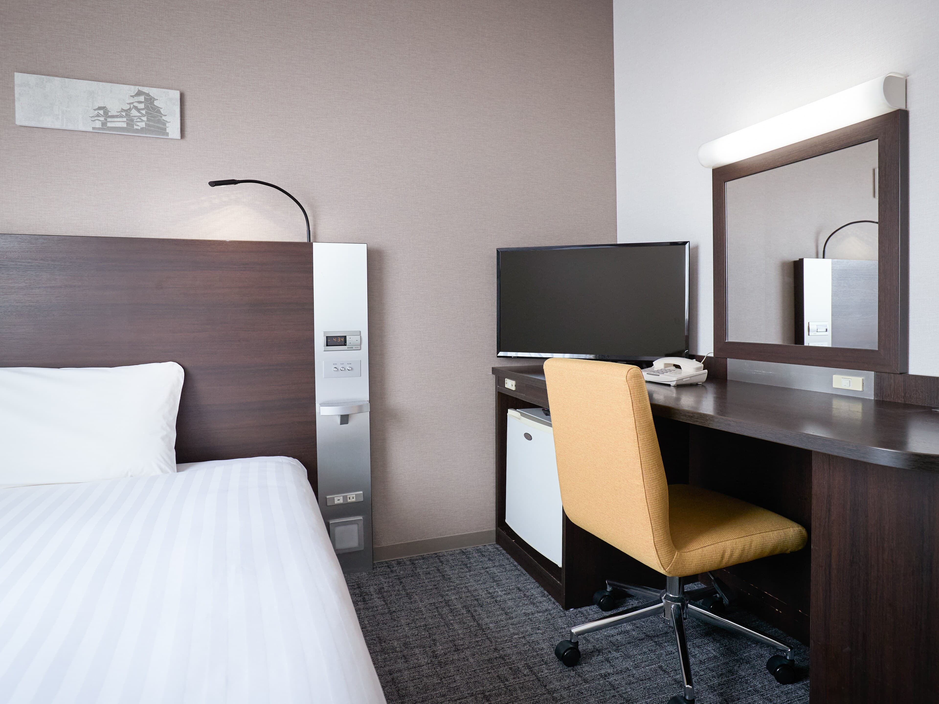 Comfort Hotel Himeji - Image 4