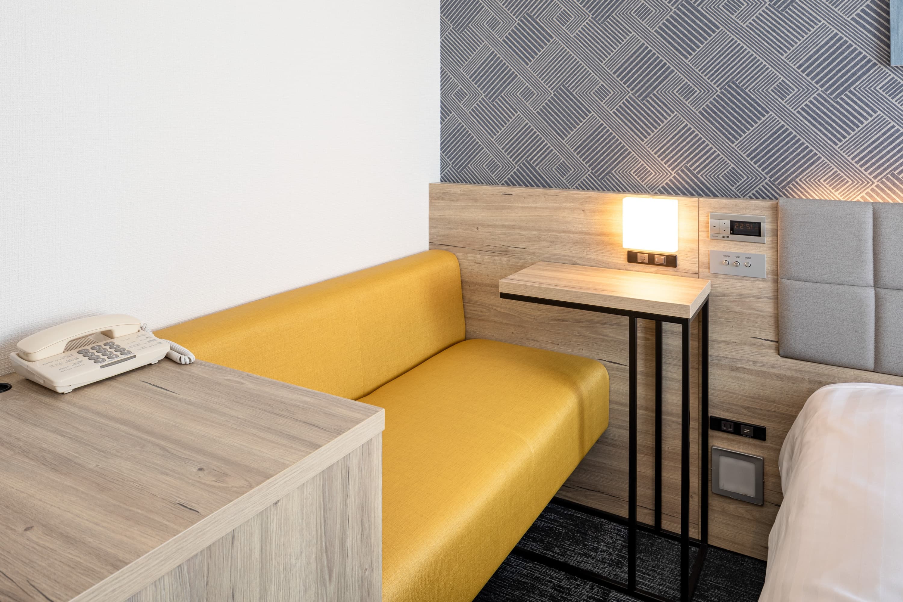 Comfort Hotel Hiroshima Otemachi — 17