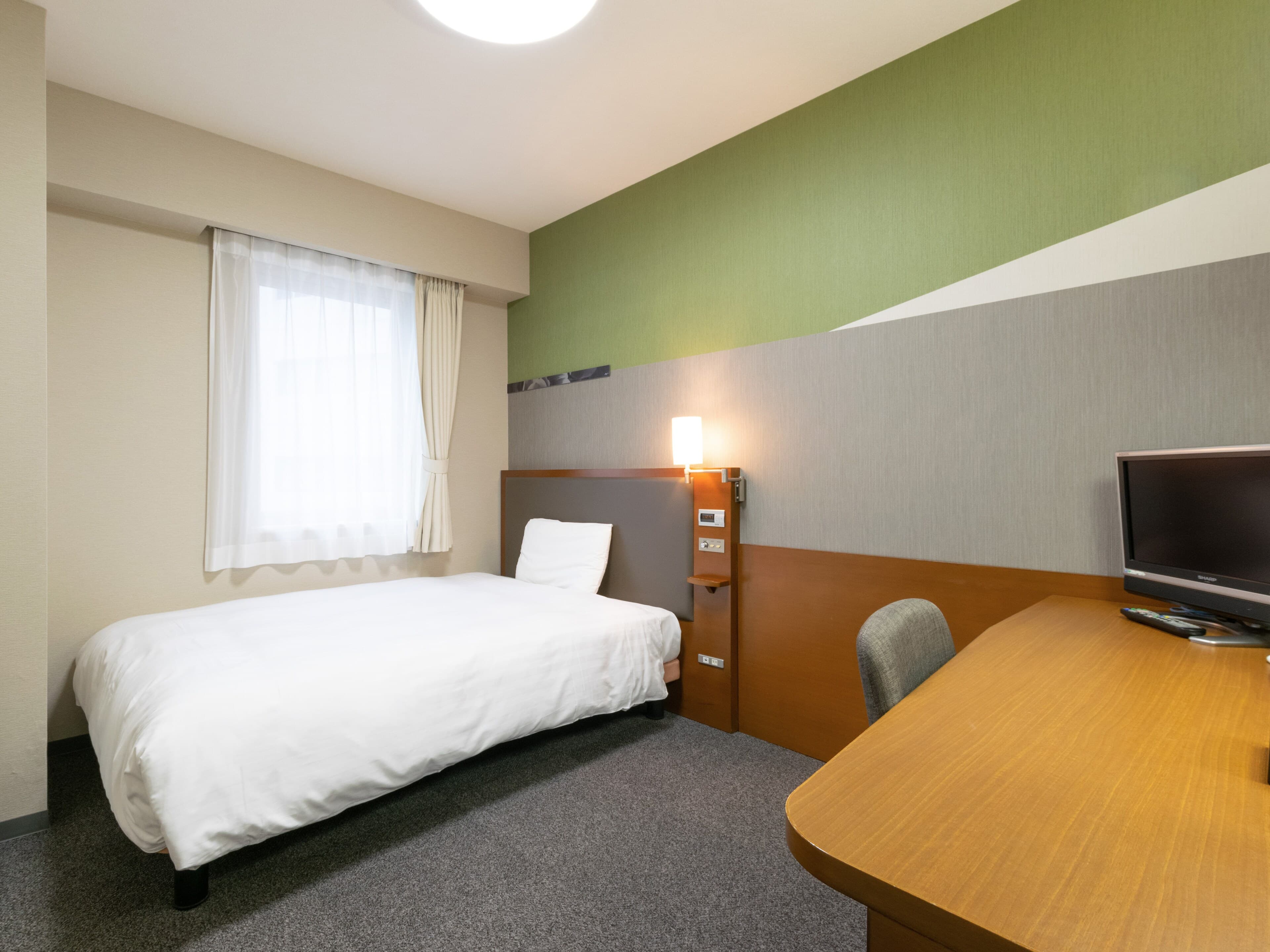 Comfort Hotel Toyama - Image 4