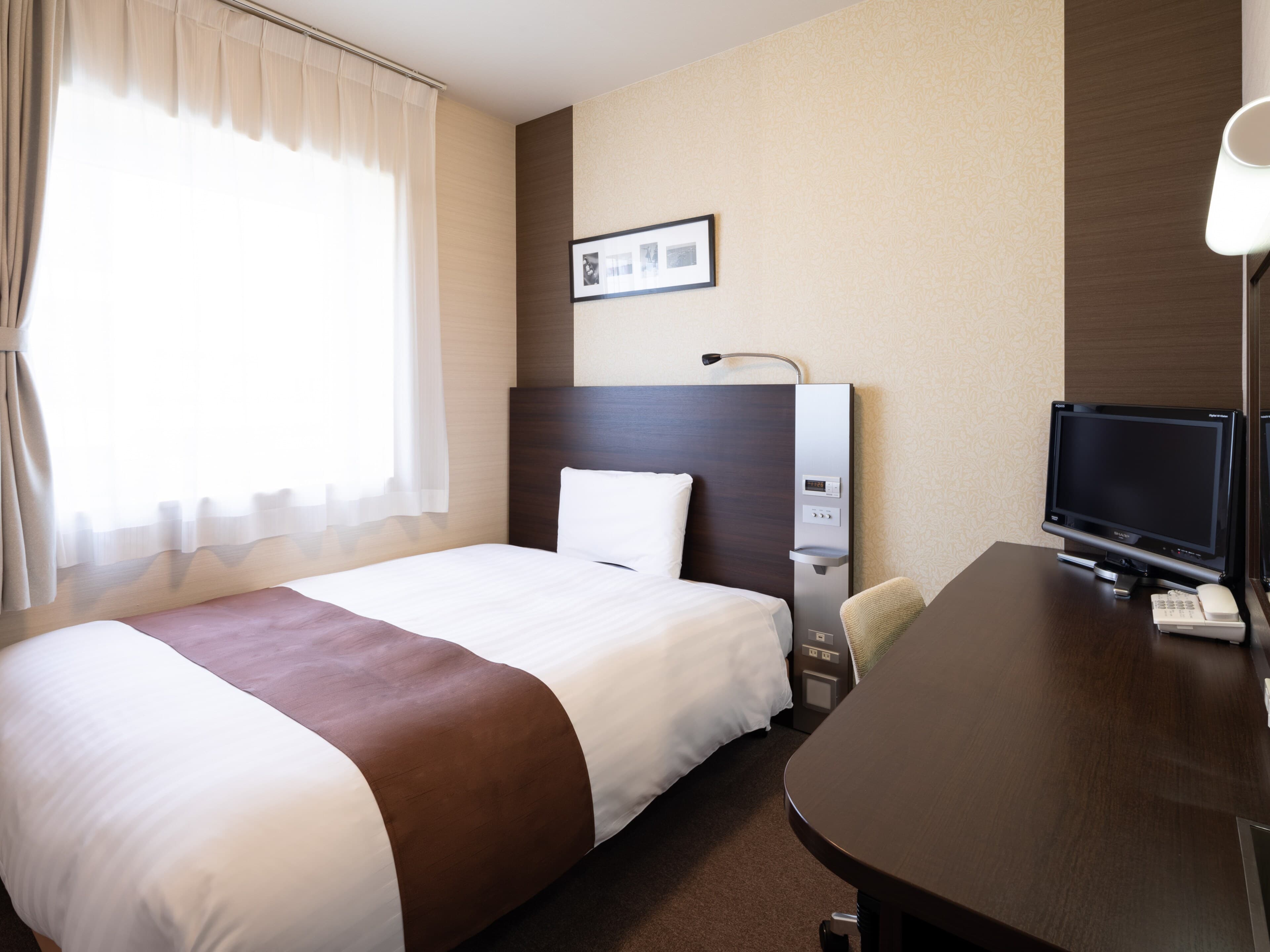 Comfort Hotel Tomakomai - Image 3