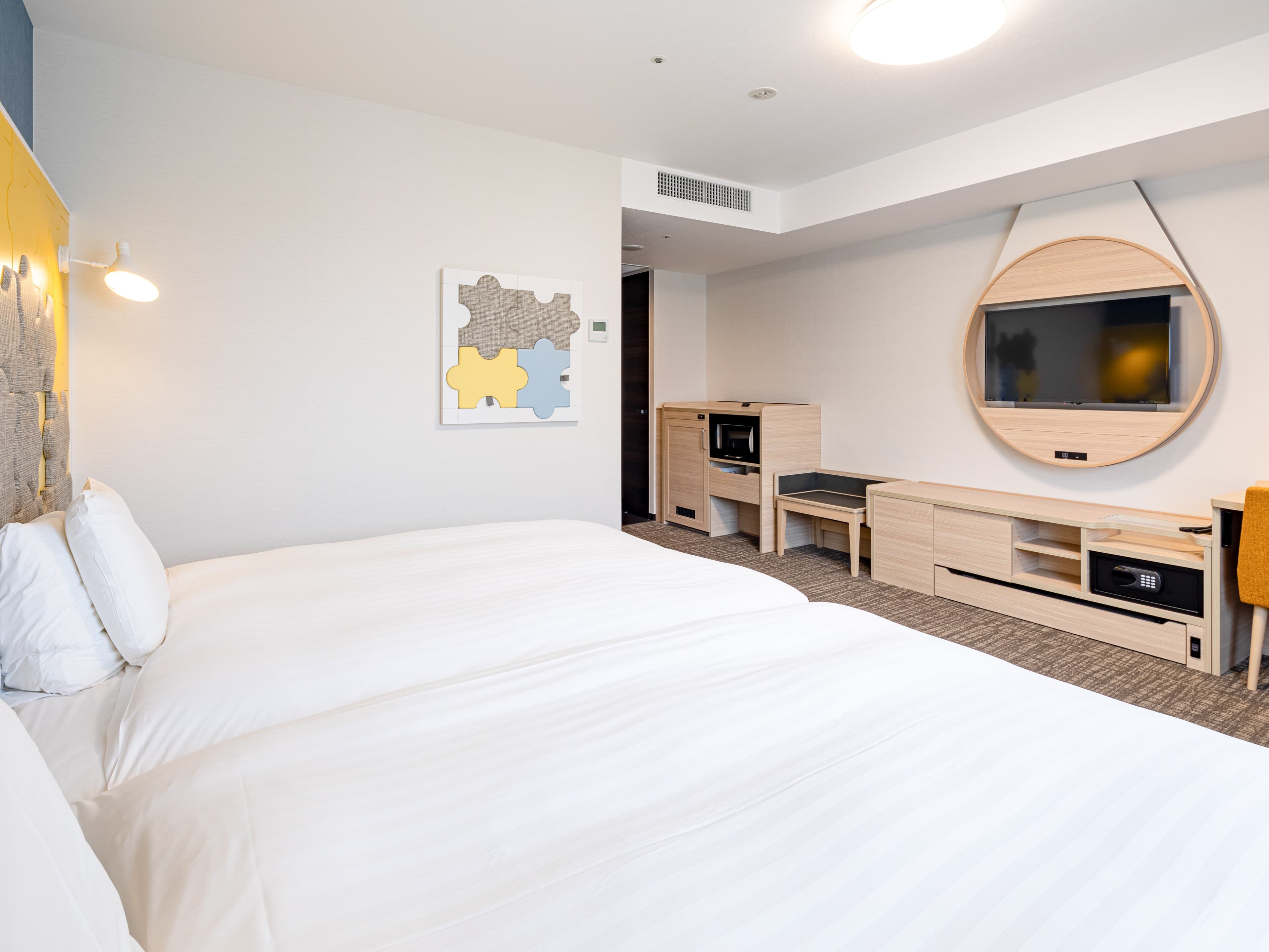 Comfort Suites Tokyo Bay — 8