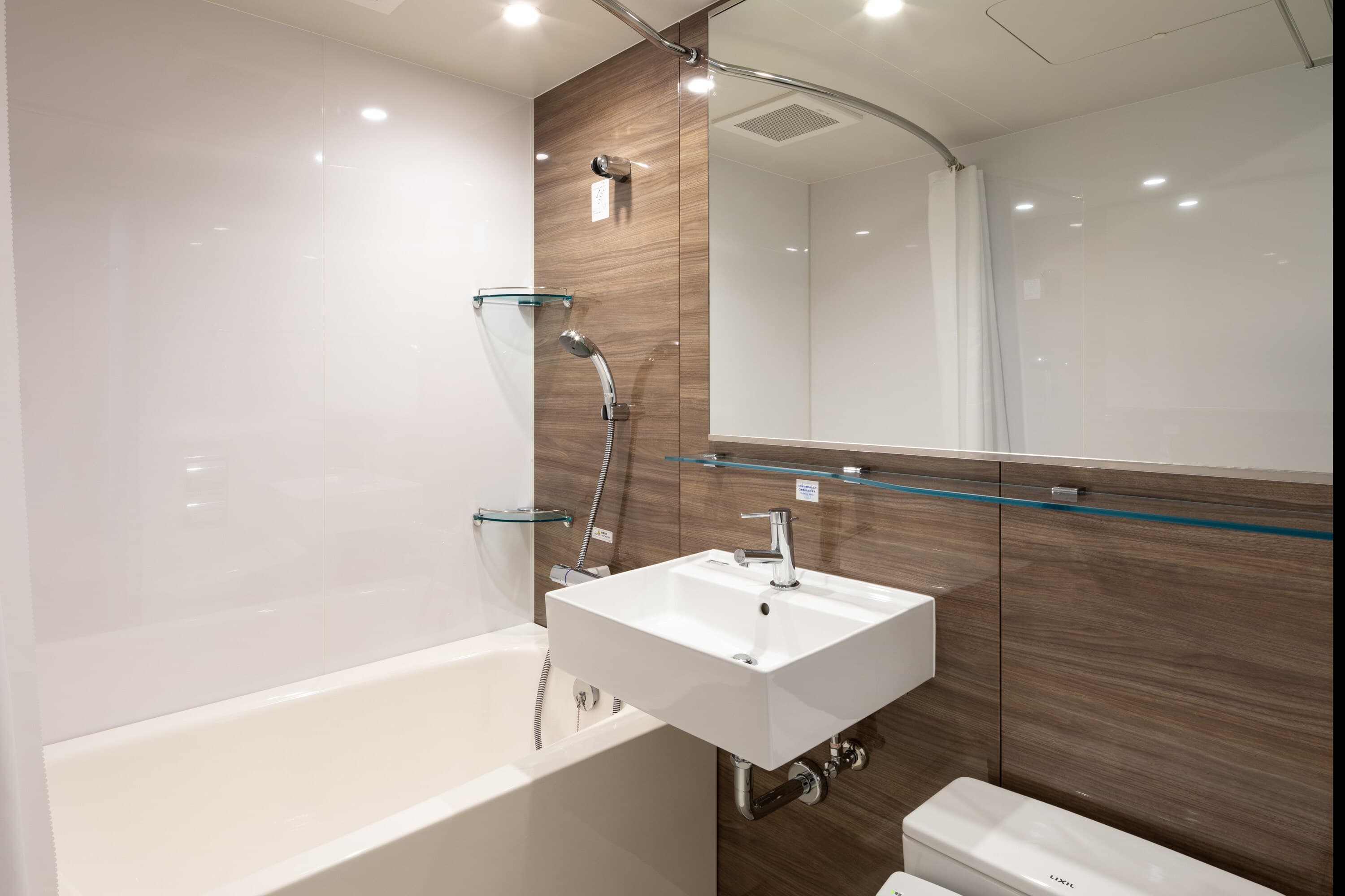 Comfort Hotel ERA Kobe Sannomiya - Image 5