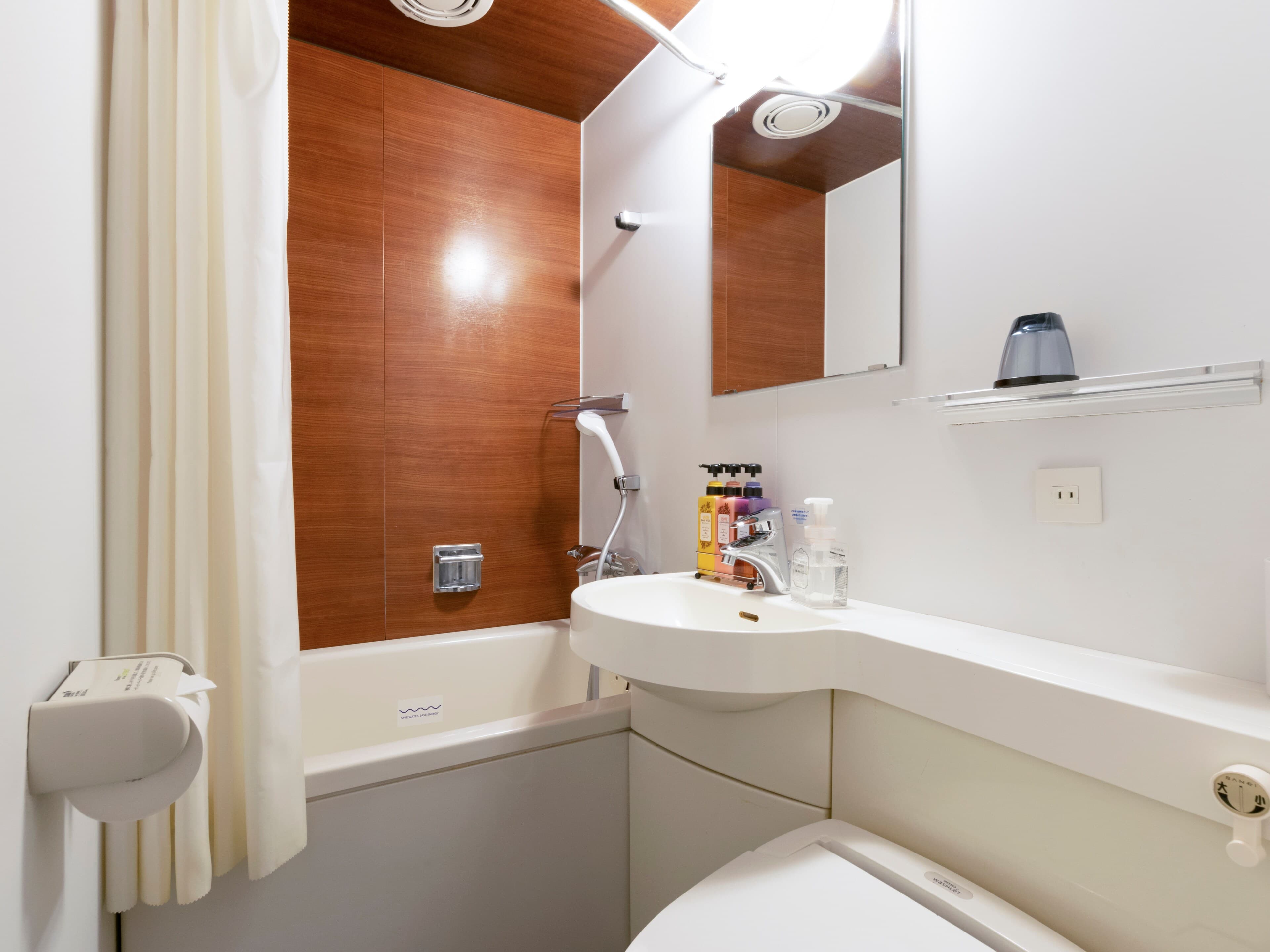 Comfort Inn Tokyo Roppongi — 18