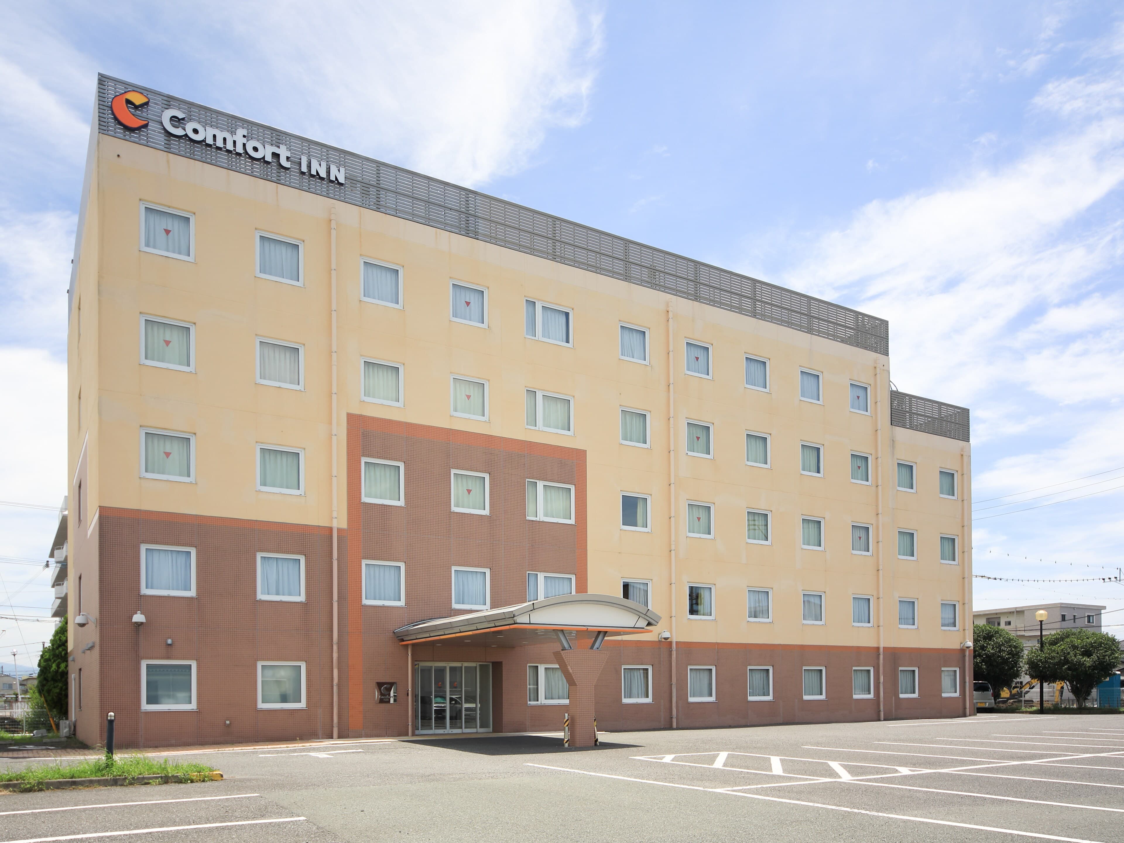 Comfort Inn Kumamoto Miyukifueda - Image 1