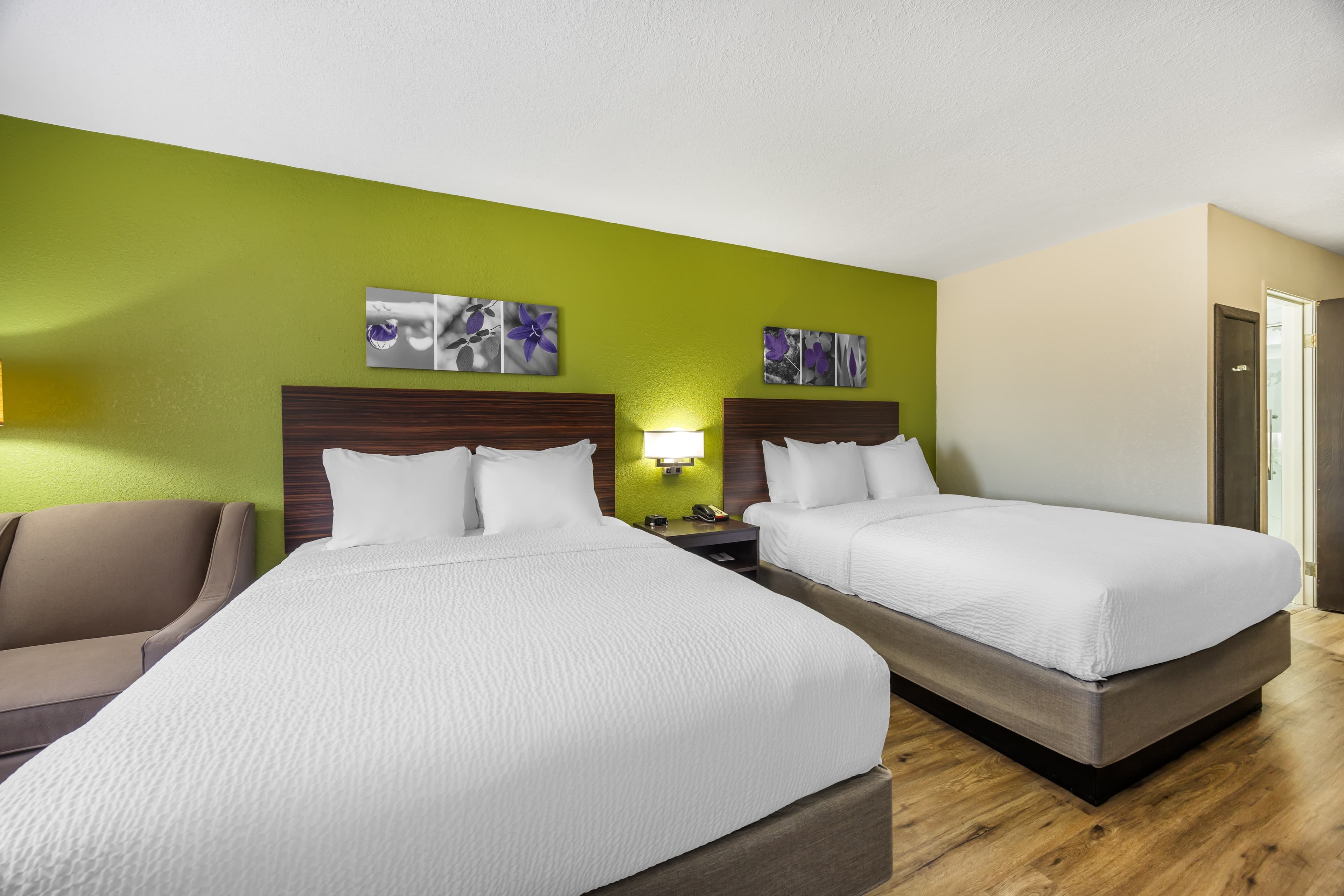 Sleep Inn & Suites Salina I-135 — 7