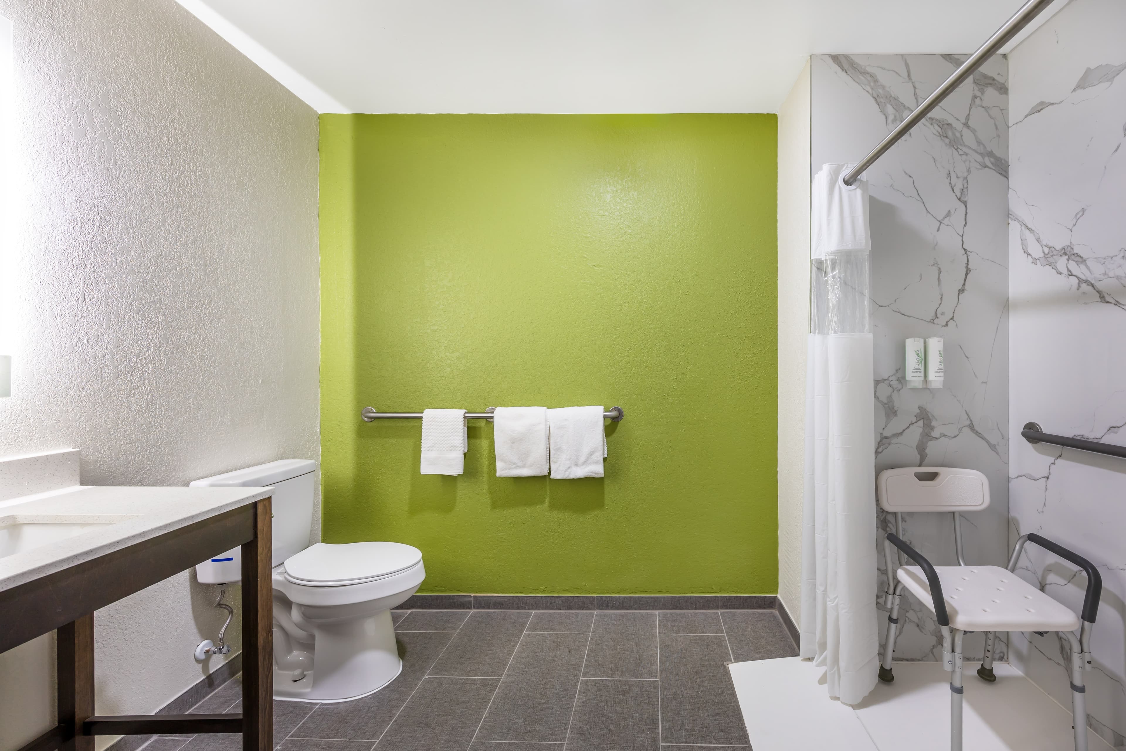 Sleep Inn & Suites Salina I-135 — 13