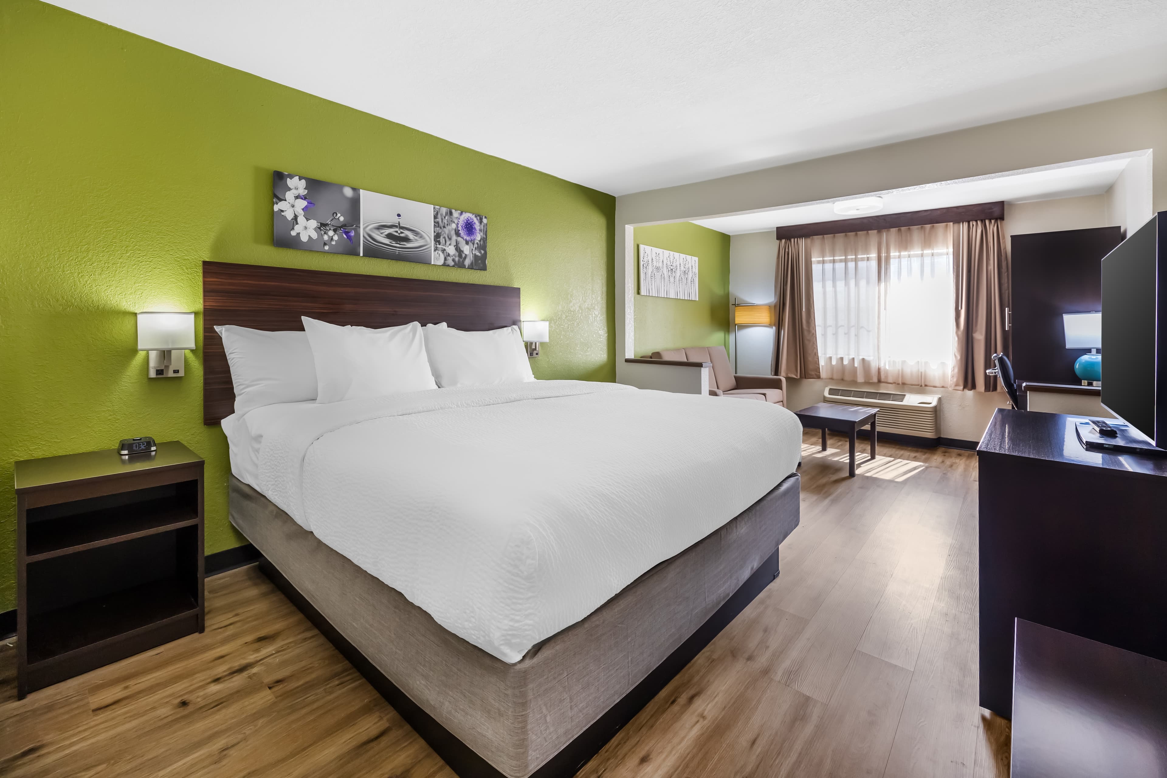 Sleep Inn & Suites Salina I-135 — 15
