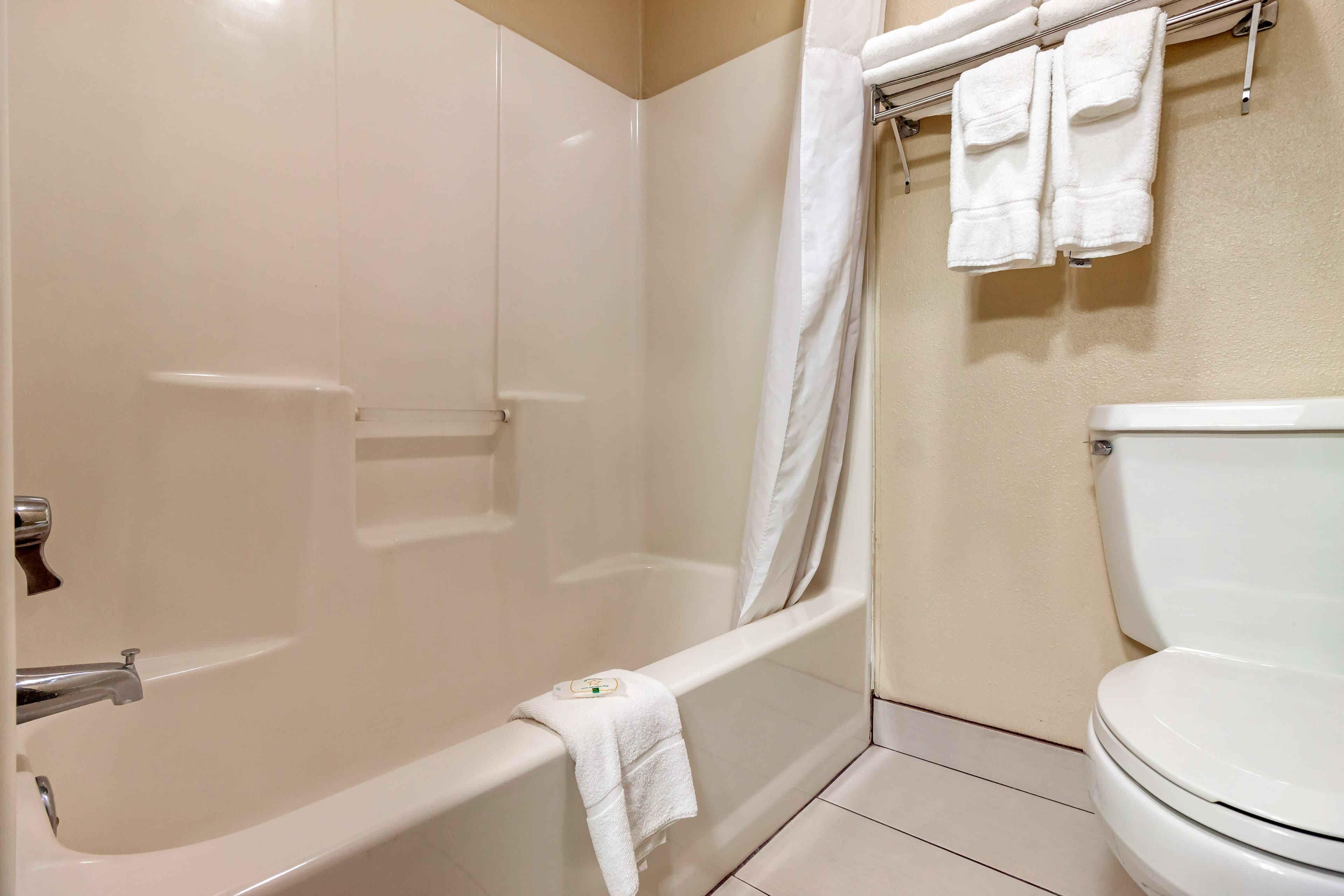 Quality Inn Hays I-70 — 21