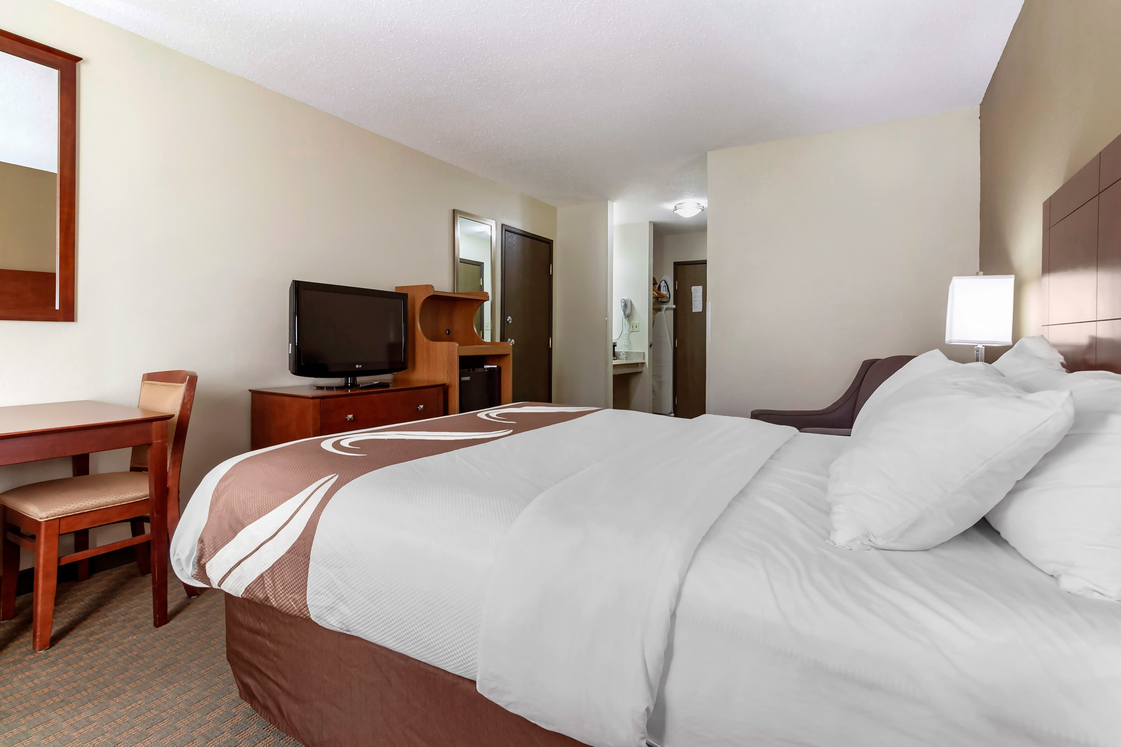 Quality Inn Hays I-70 — 15