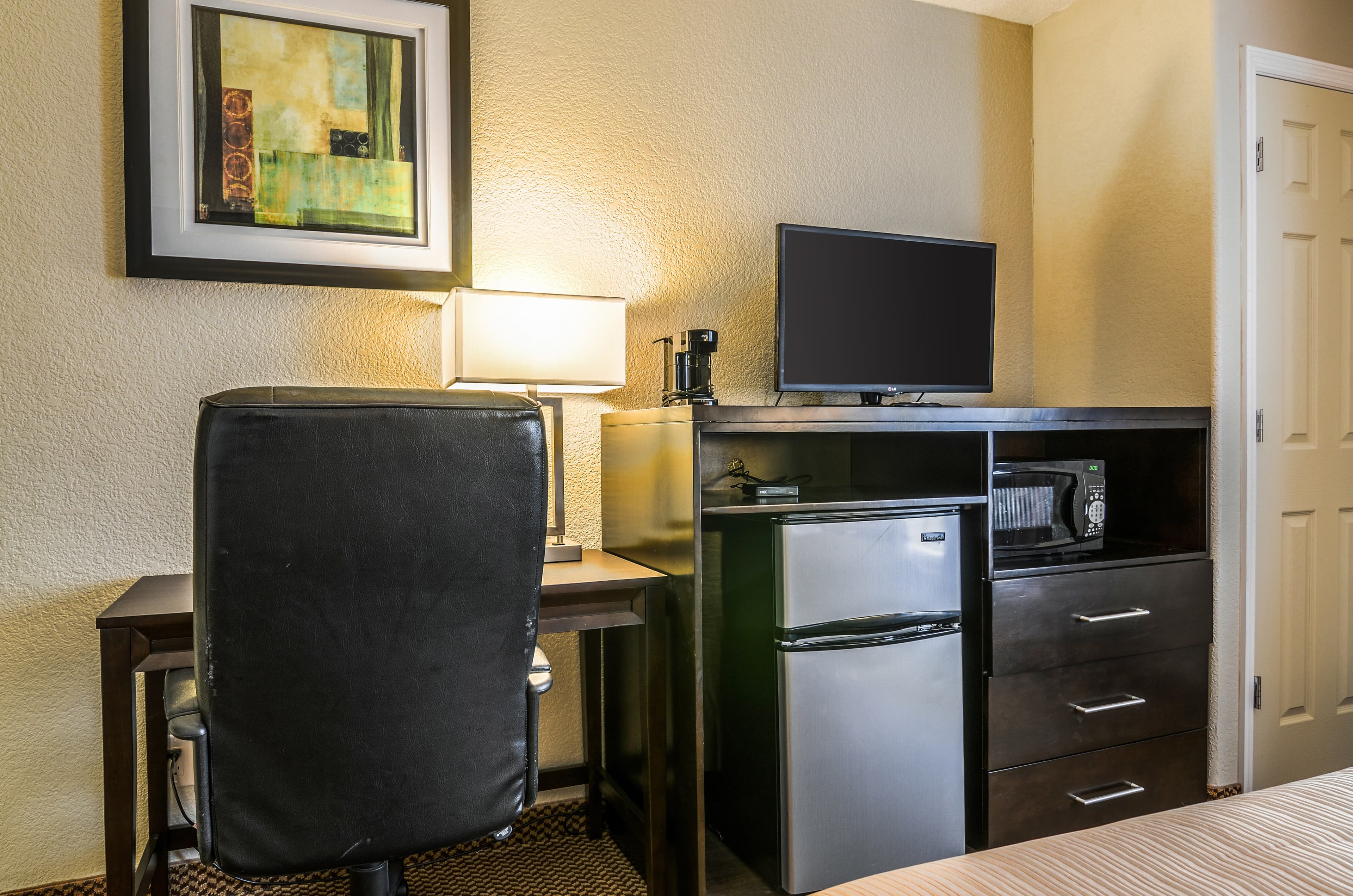 Quality Inn & Suites Winfield — 7