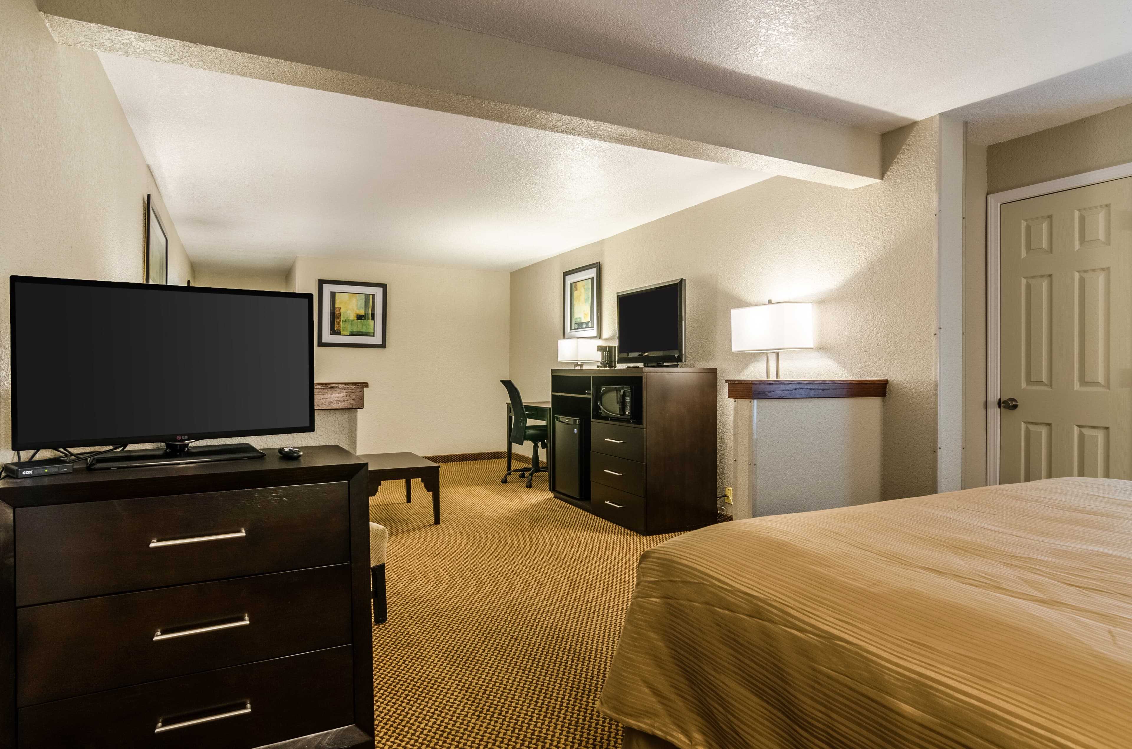 Quality Inn & Suites Winfield — 10