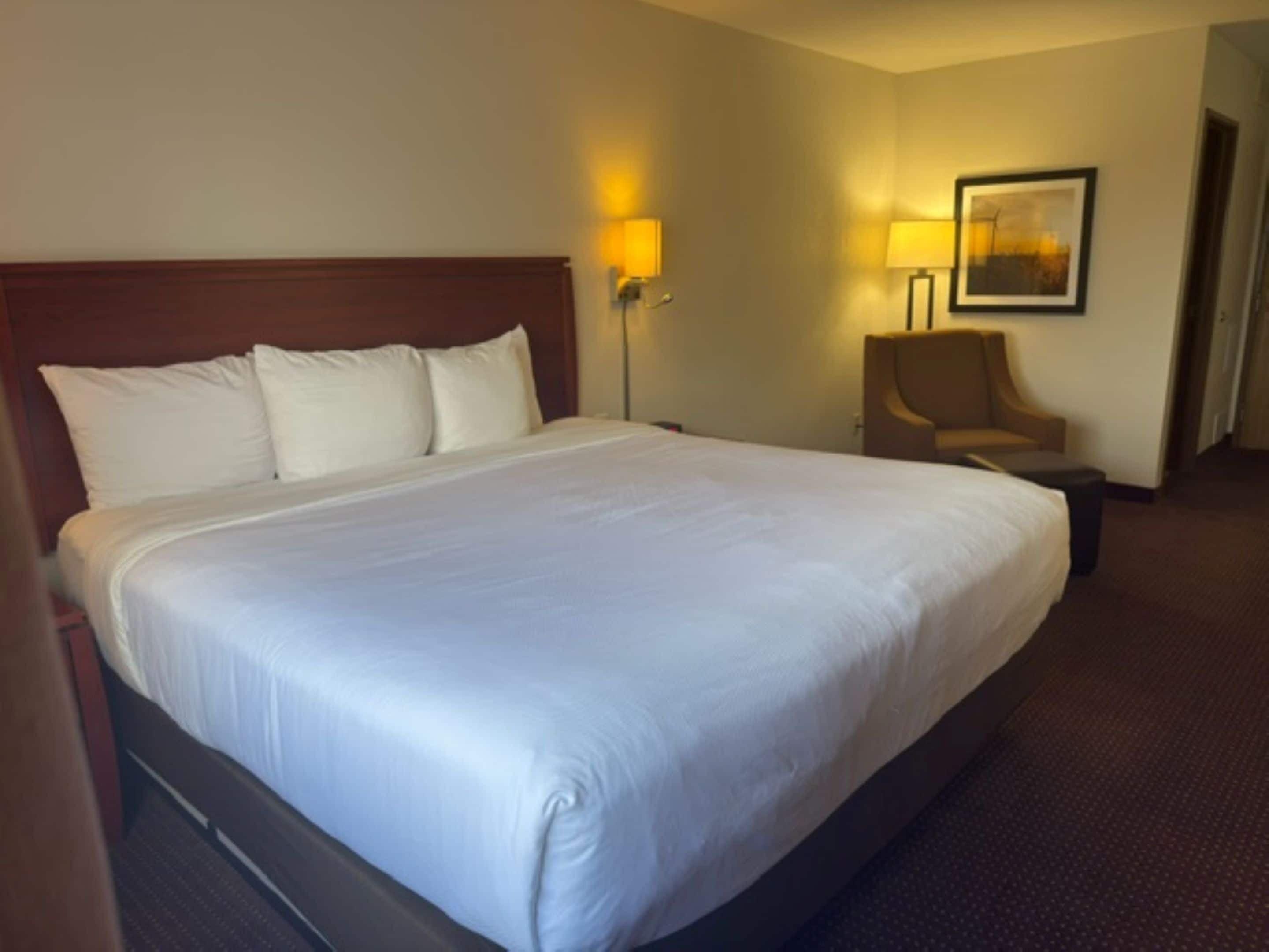 Quality Inn & Suites Colby - Image 5