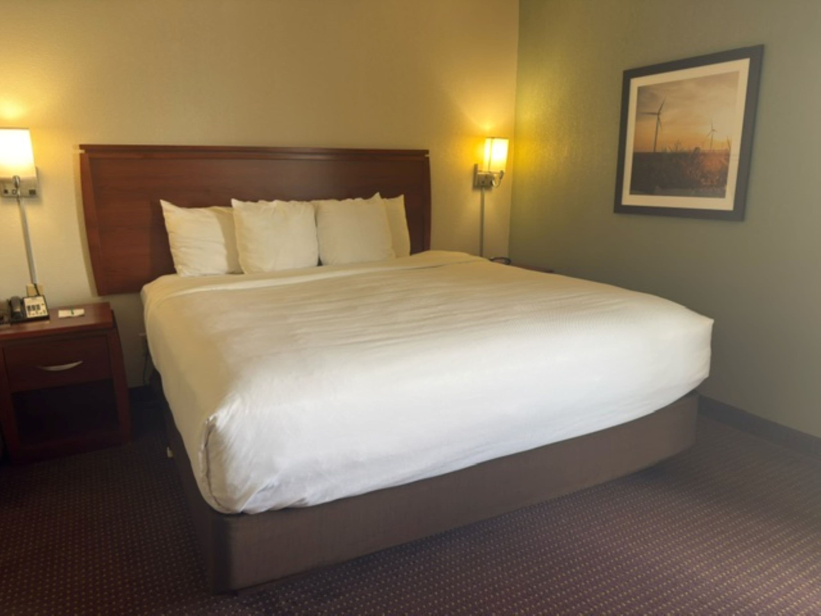 Quality Inn & Suites Colby — 10