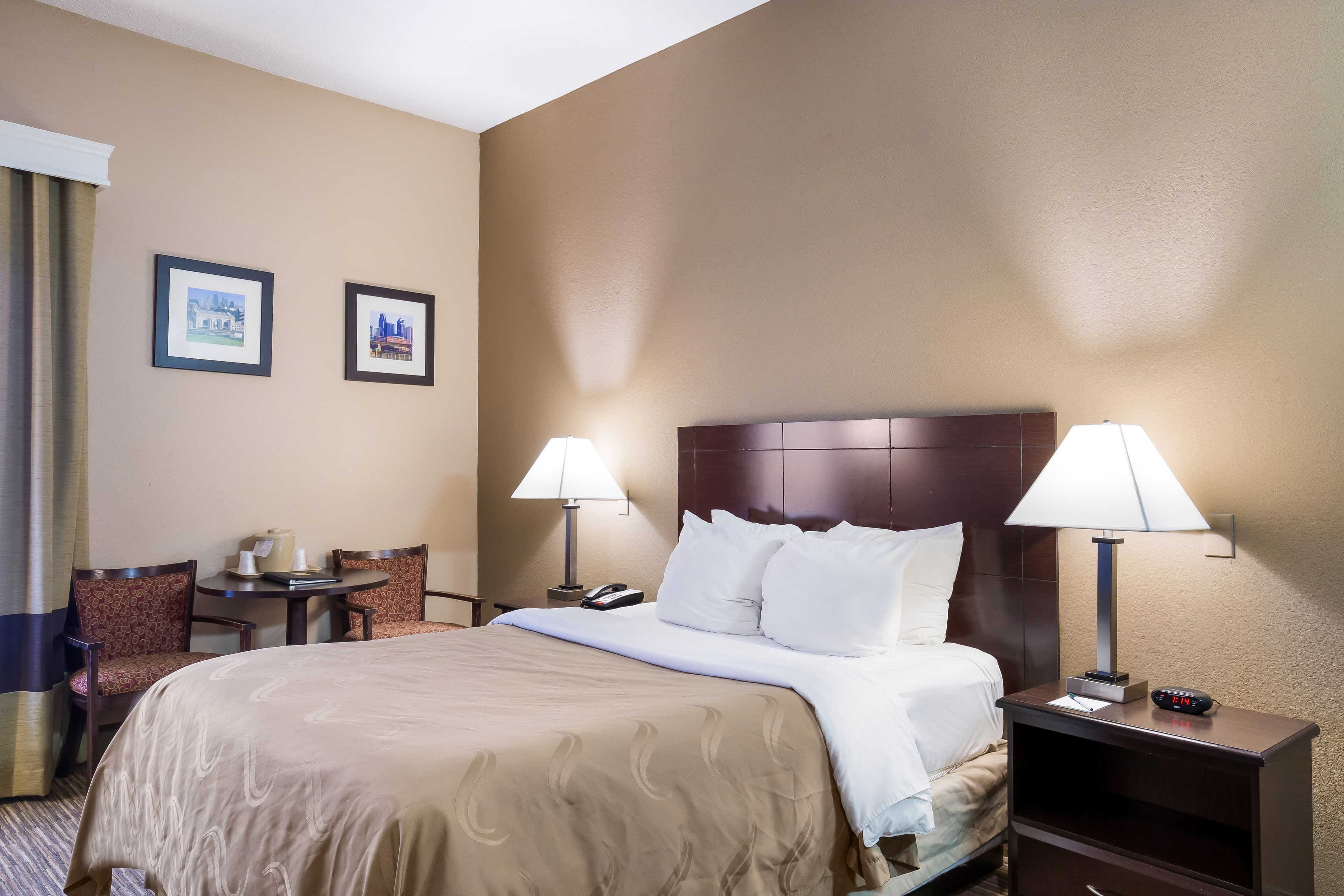 Quality Inn I-70 Near Kansas Speedway - Image 2