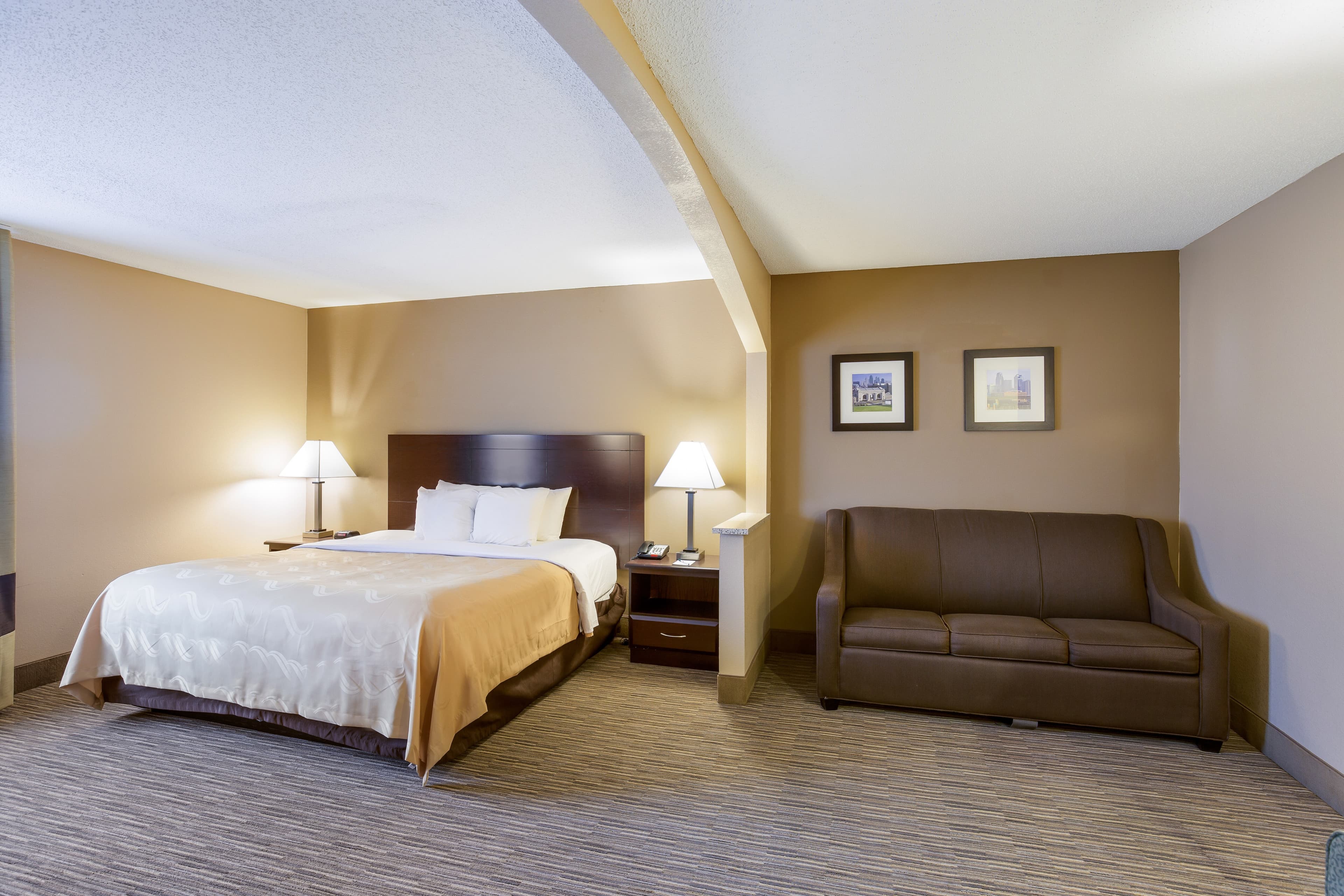 Quality Inn I-70 Near Kansas Speedway — 13