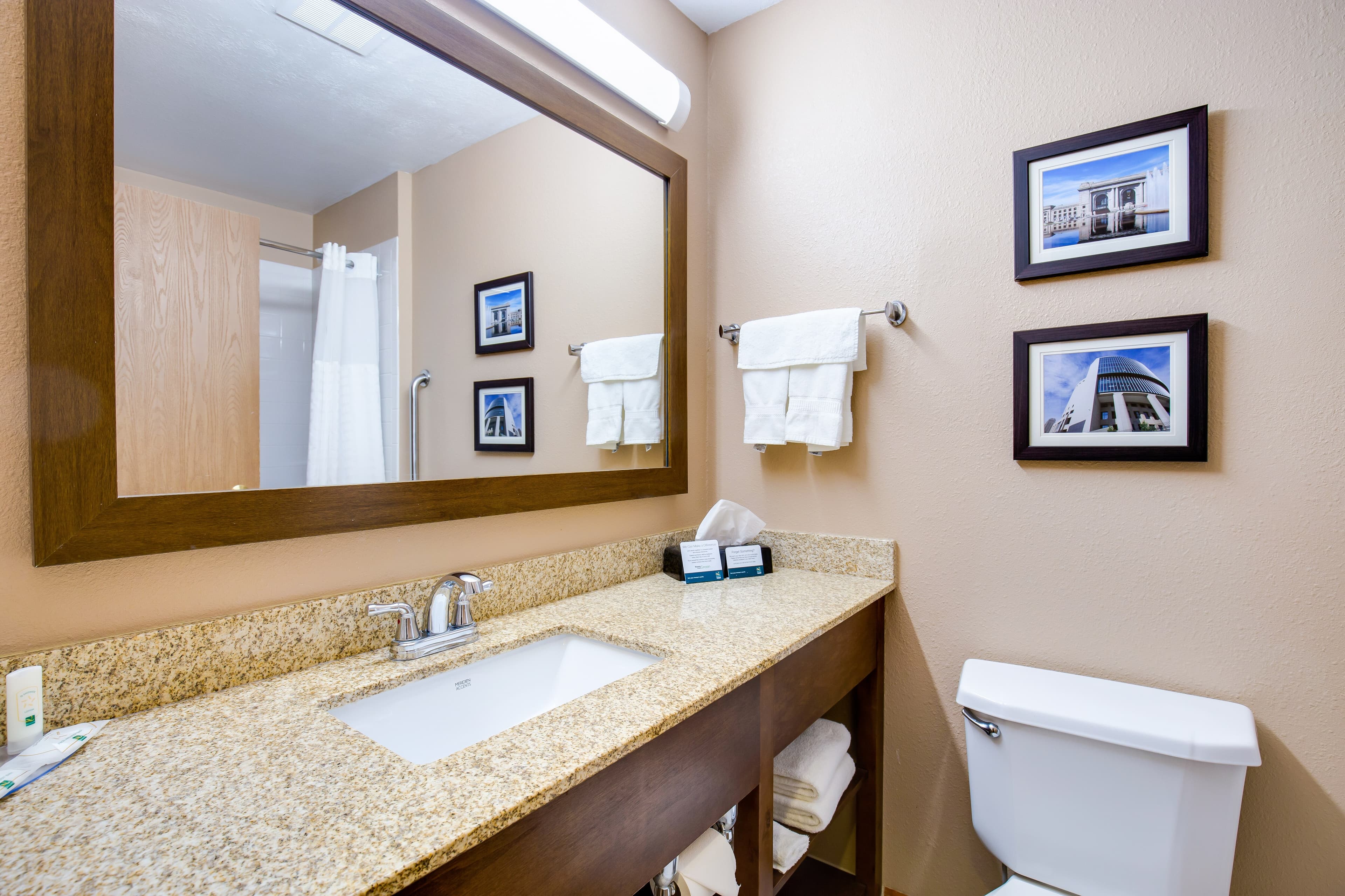 Quality Inn I-70 Near Kansas Speedway — 16