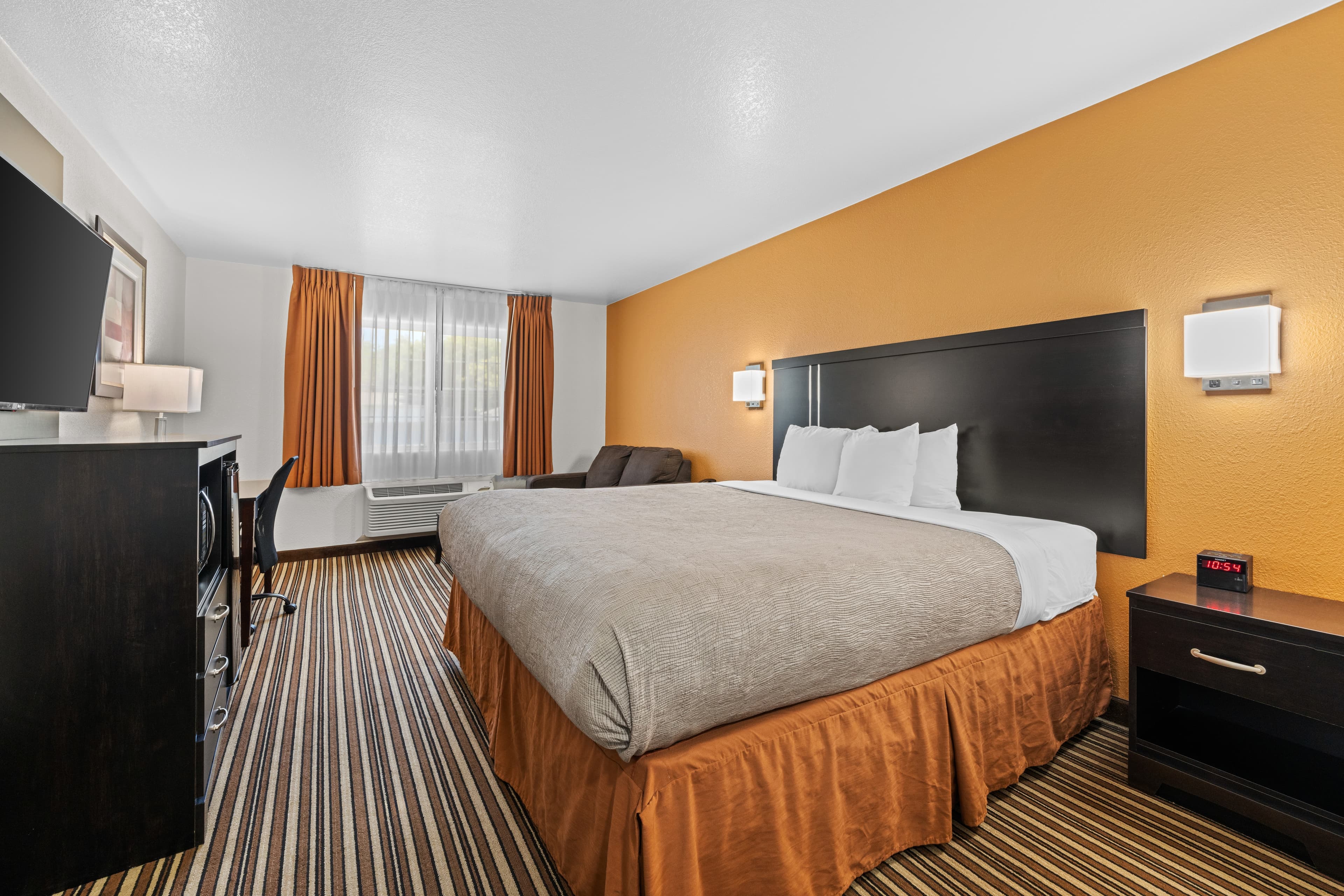 Quality Inn Dodge City — 11