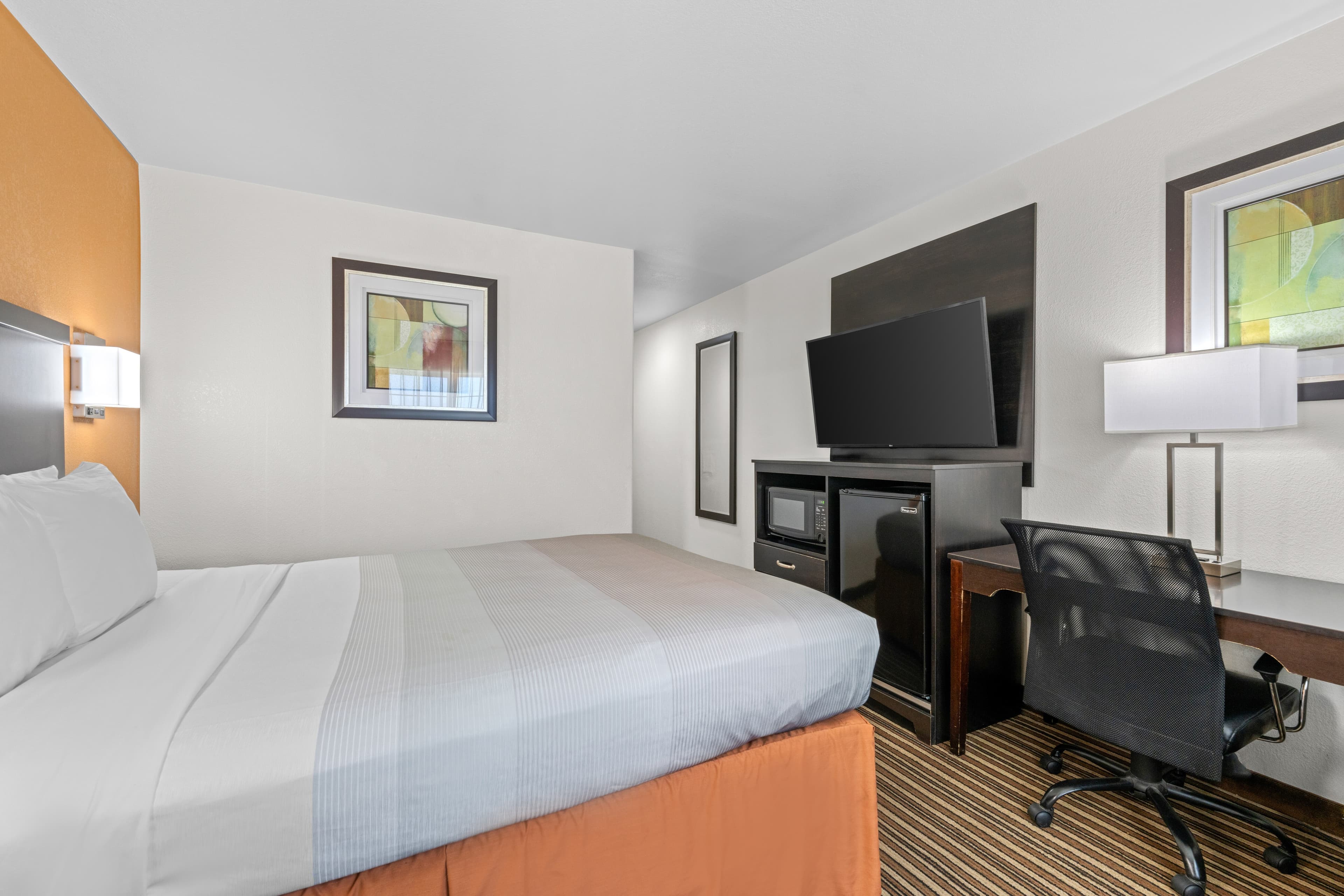 Quality Inn Dodge City — 16