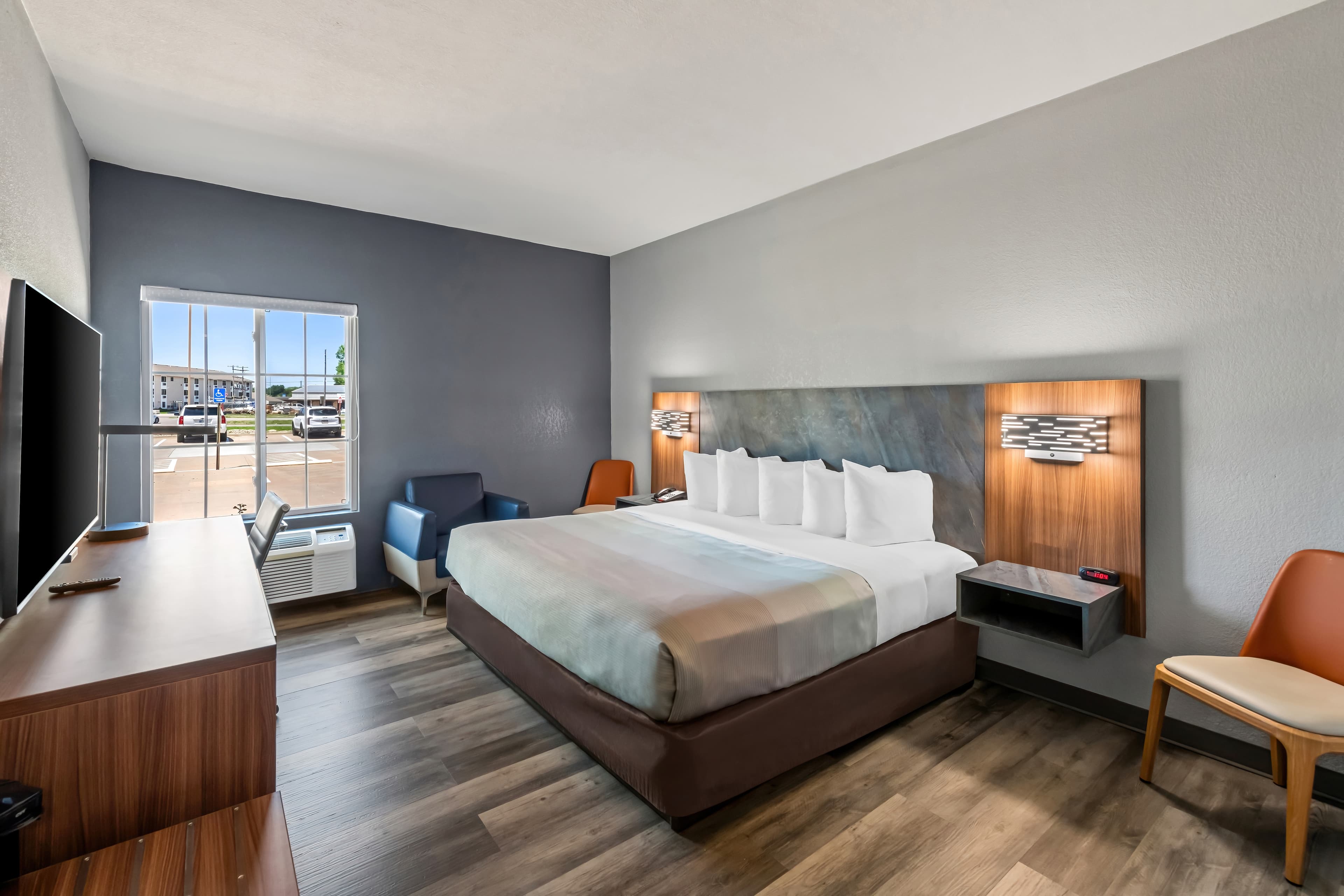 Quality Inn & Suites Manhattan — 19