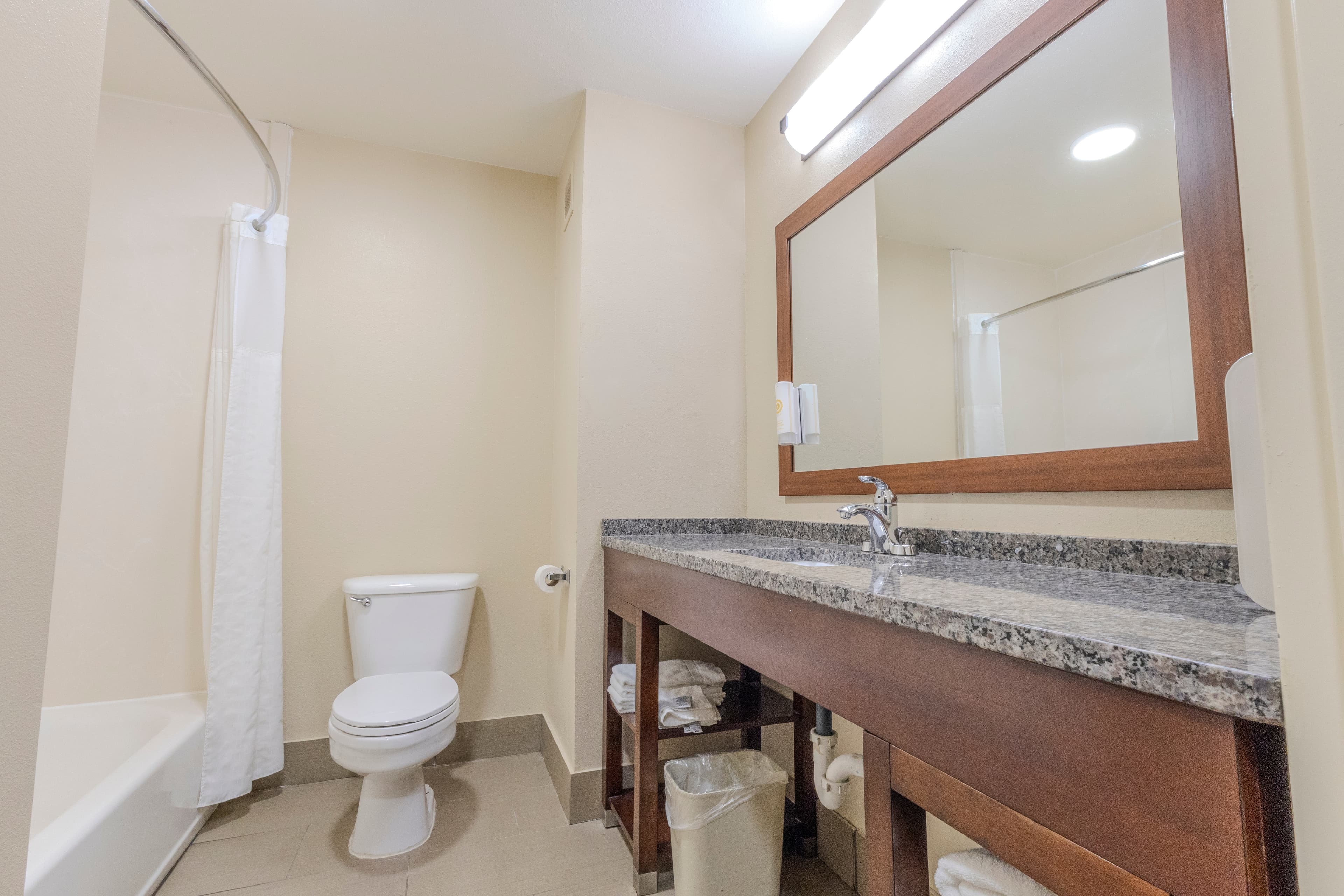 Comfort Inn Ottawa Kansas — 9