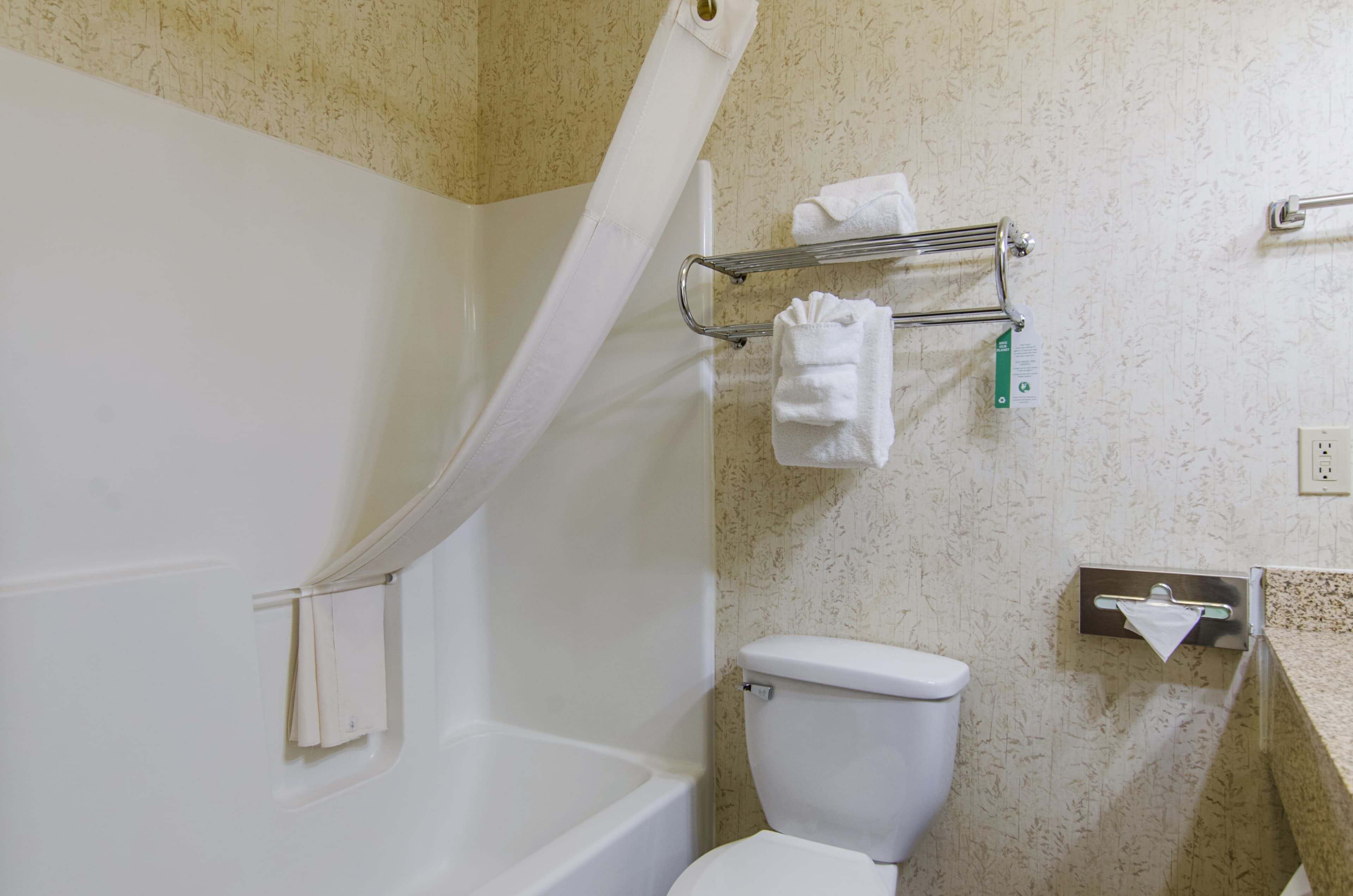 Quality Inn Junction City near Fort Riley — 13