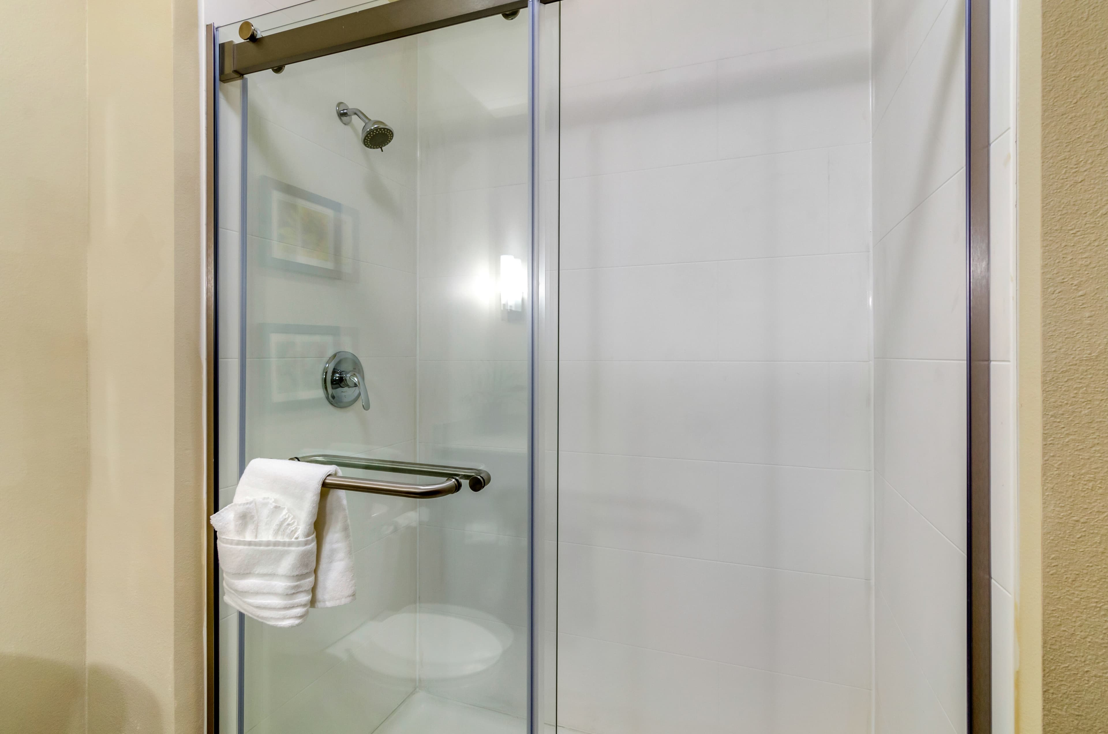 Comfort Inn & Suites Salina North — 18