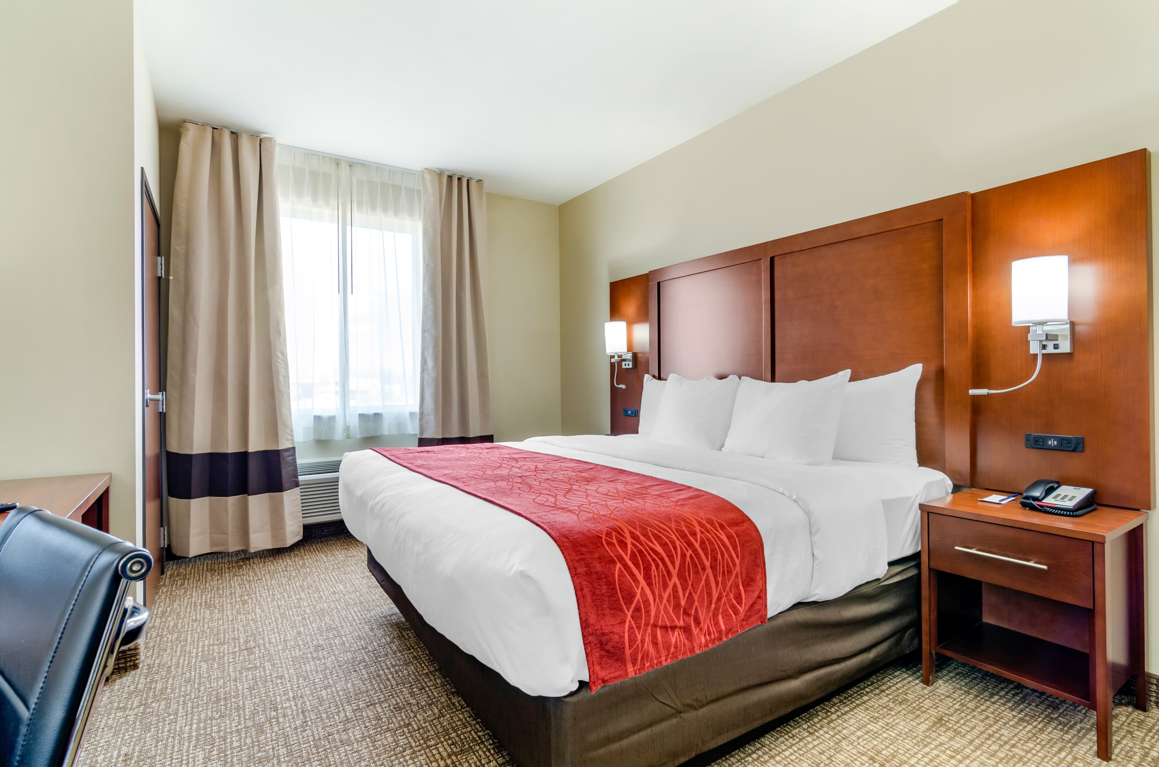 Comfort Inn & Suites Salina North — 32