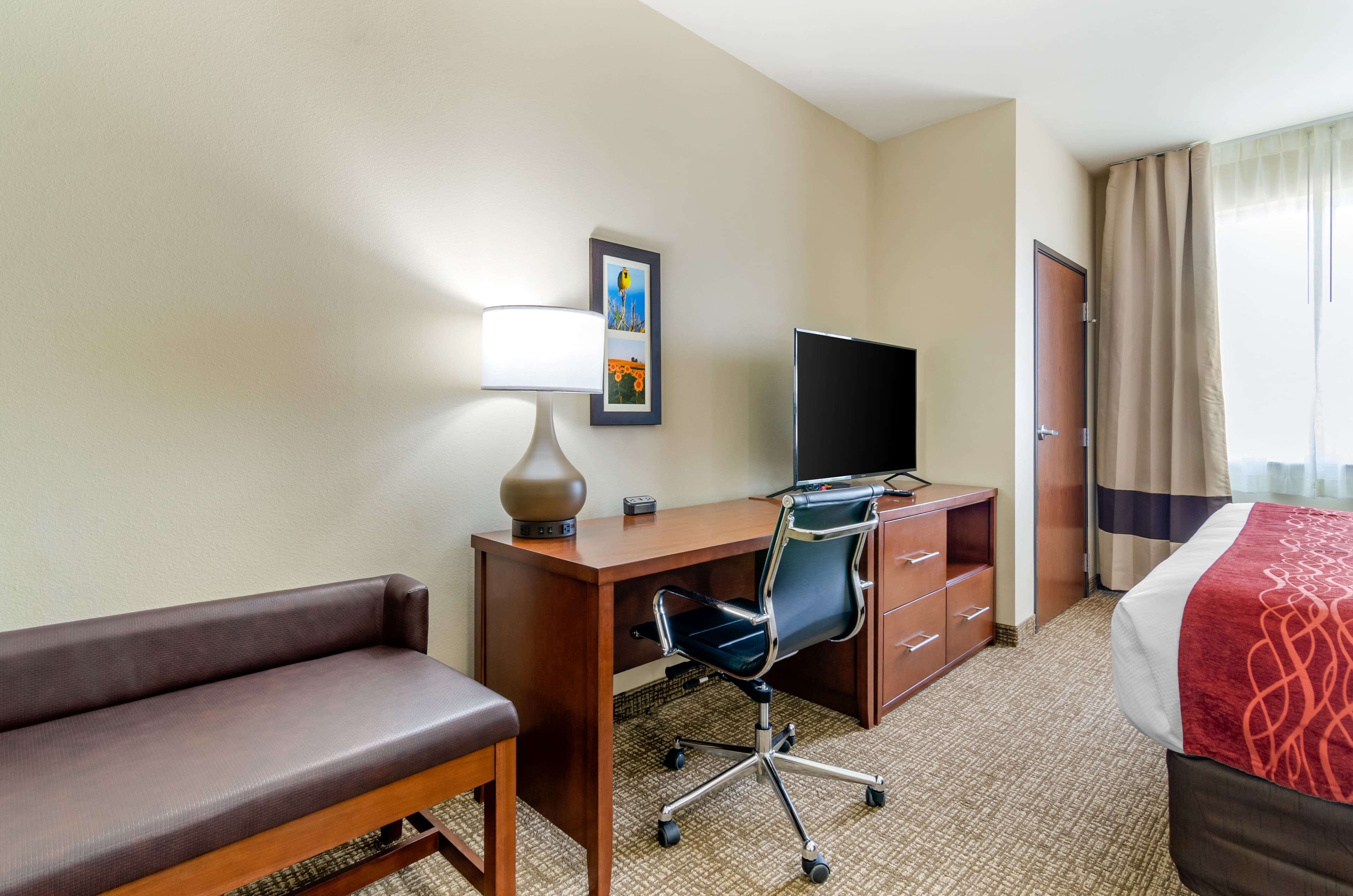Comfort Inn & Suites Salina North — 35