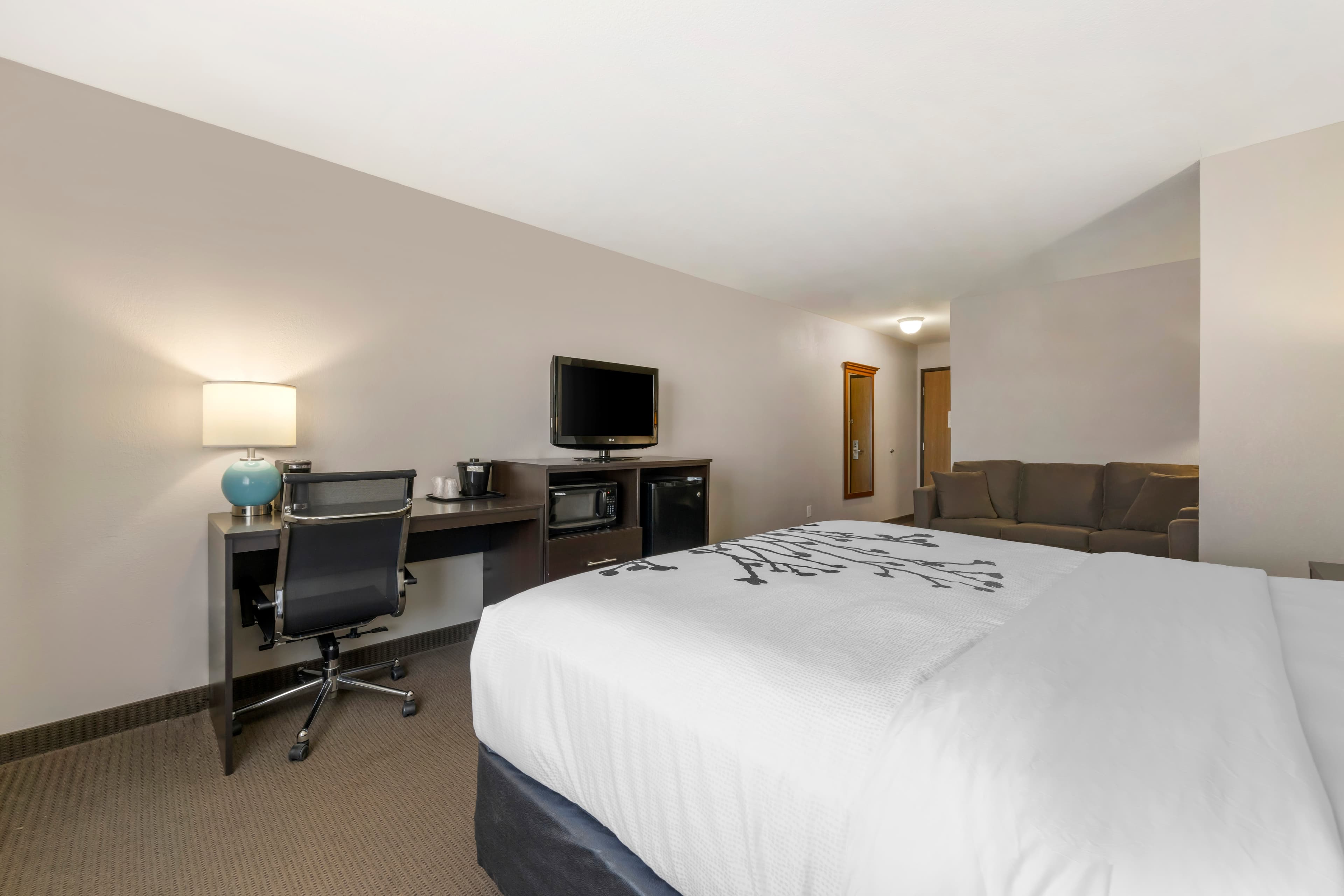 Sleep Inn & Suites Hays I-70 — 38