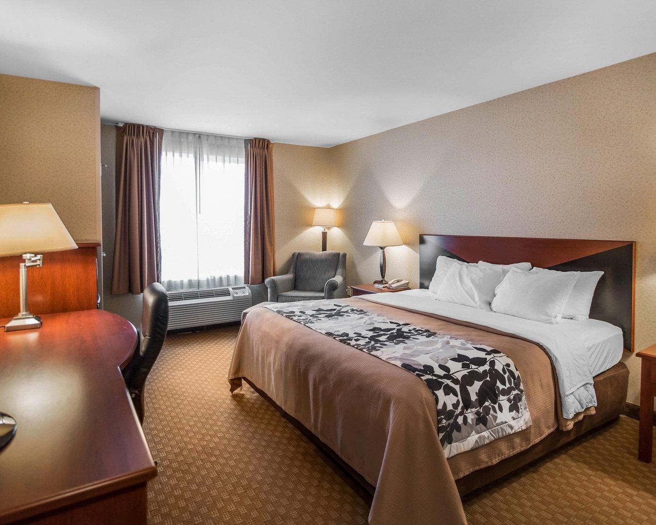 Rodeway Inn & Suites Salina South — 2
