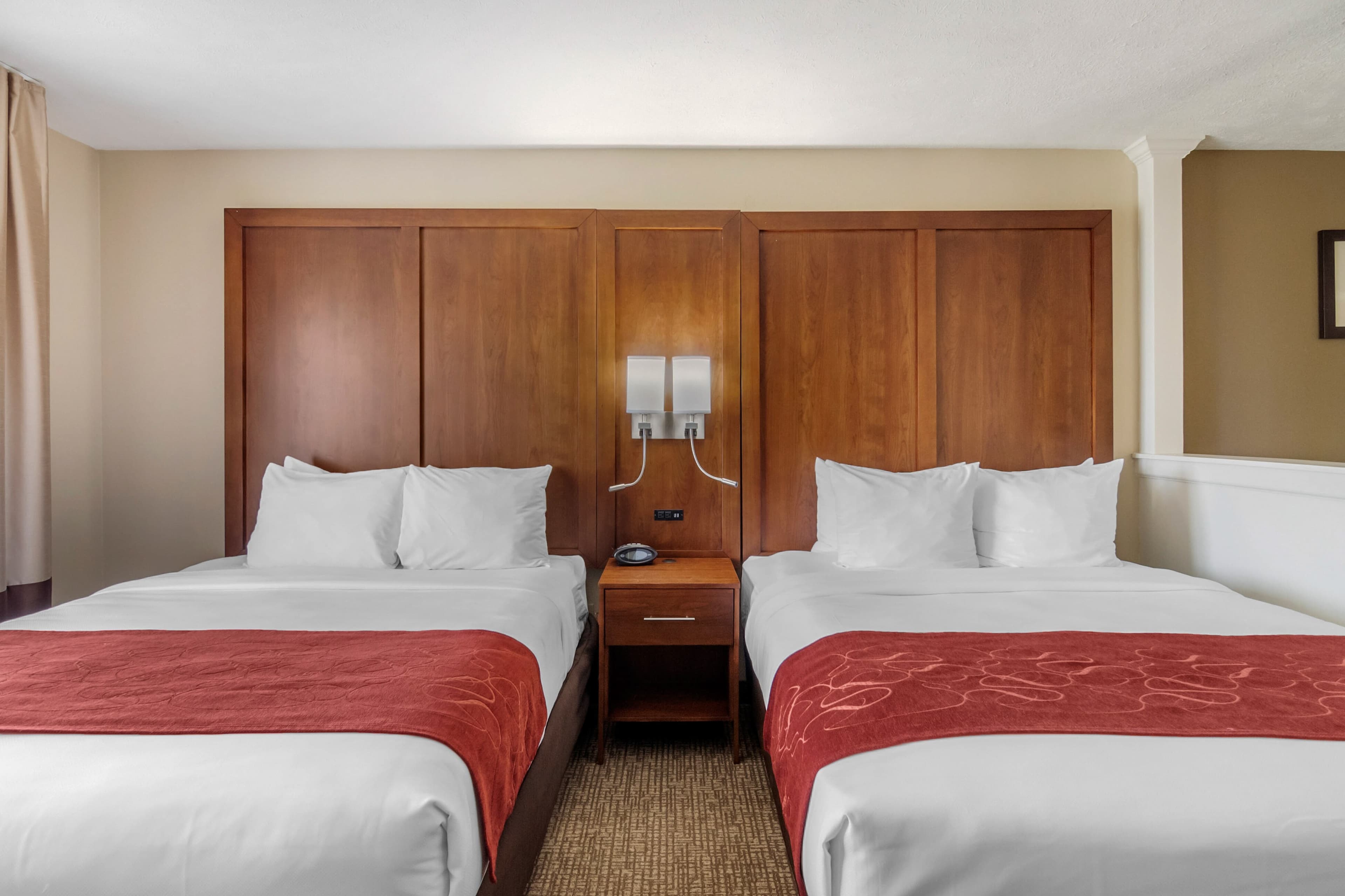 Comfort Suites Speedway - Kansas City - Image 4
