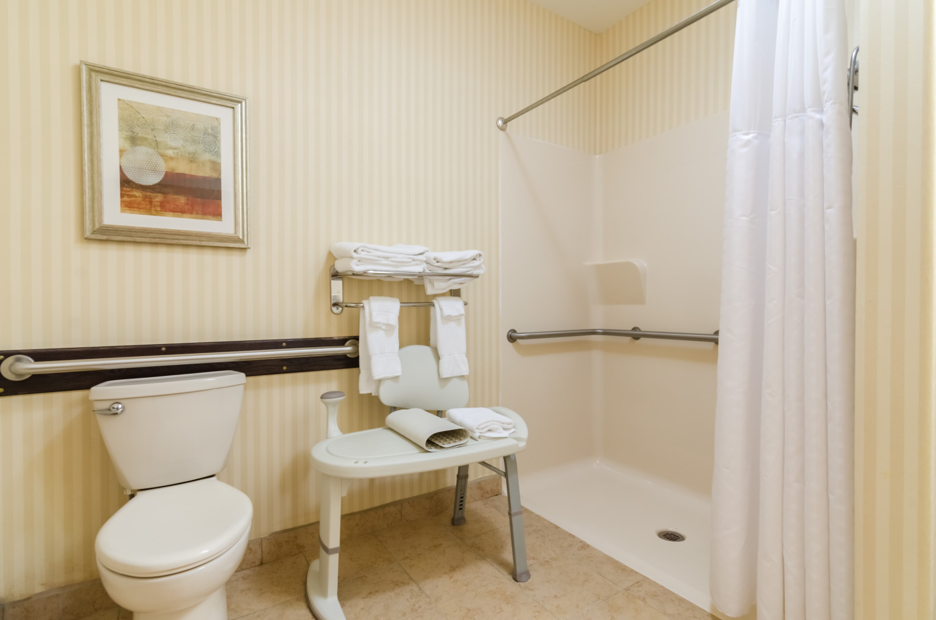 Comfort Suites Salina South — 20