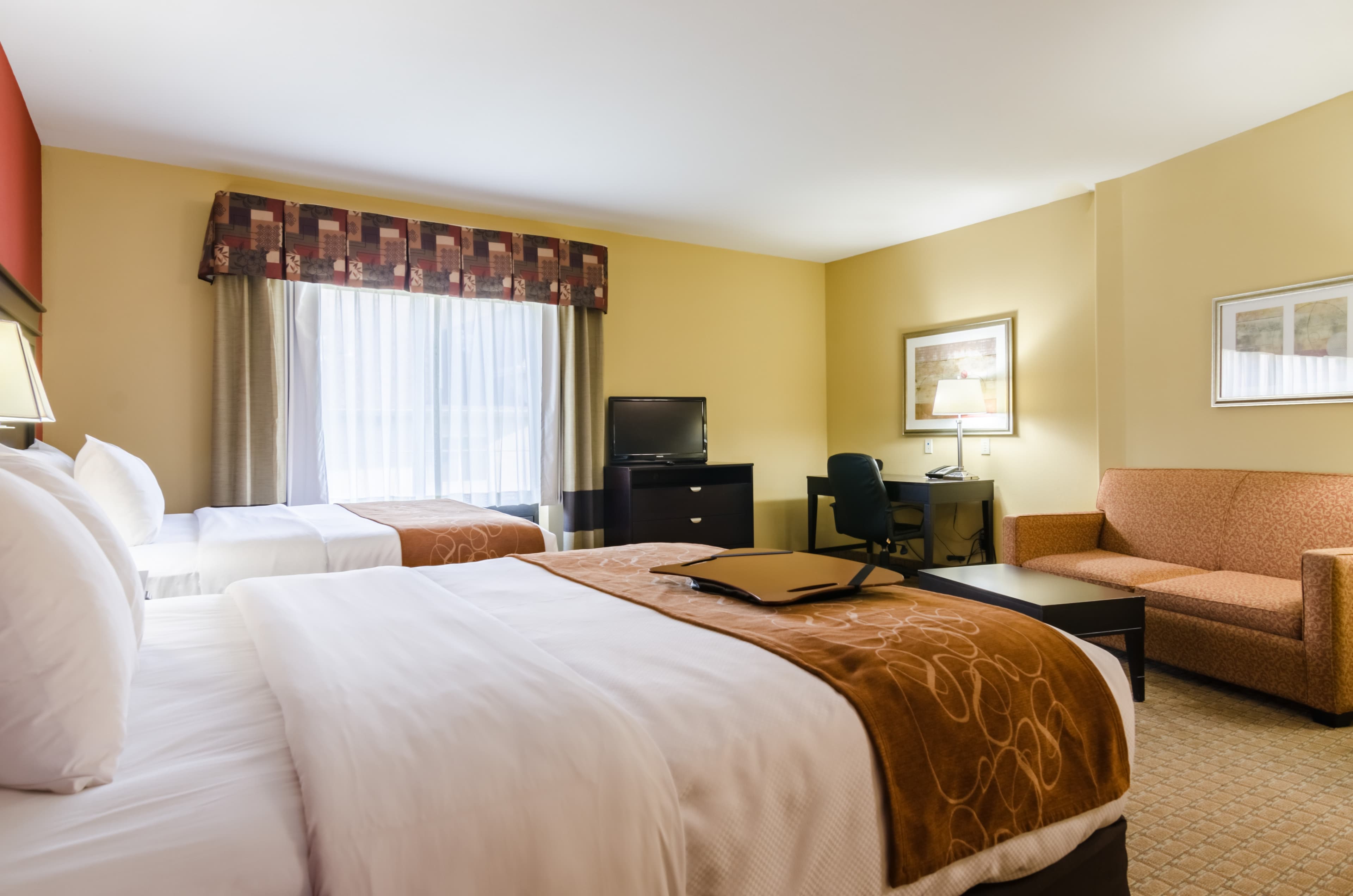 Comfort Suites Salina South — 22