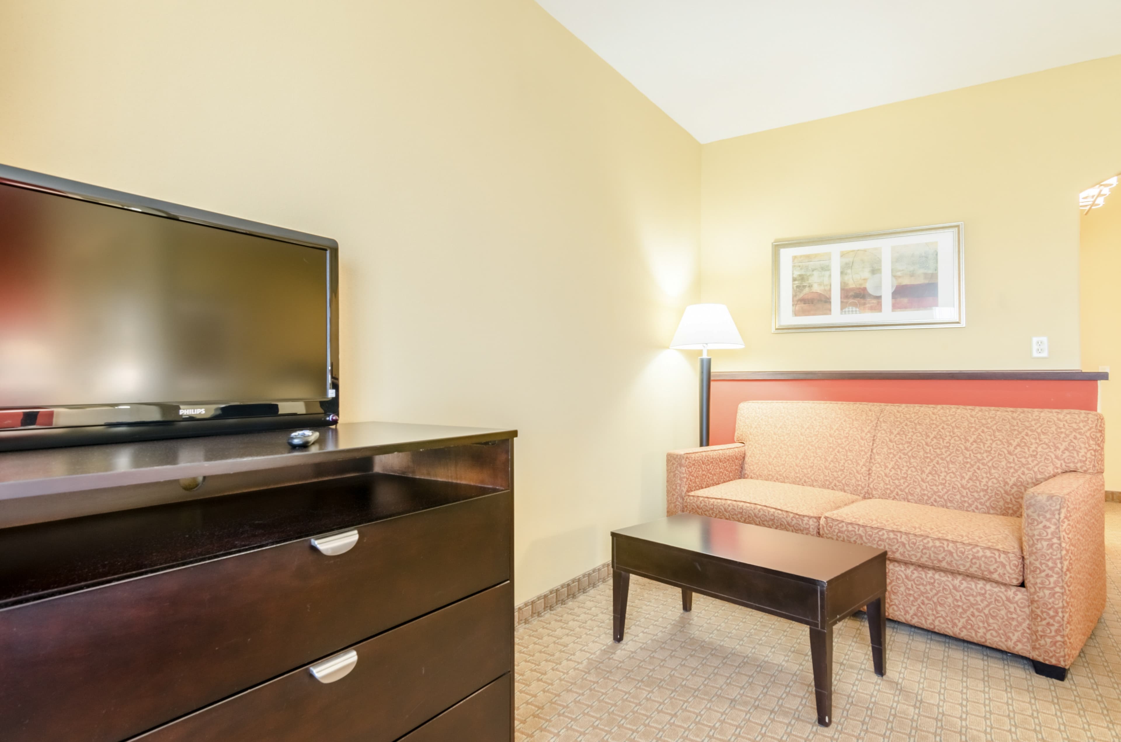 Comfort Suites Salina South — 35