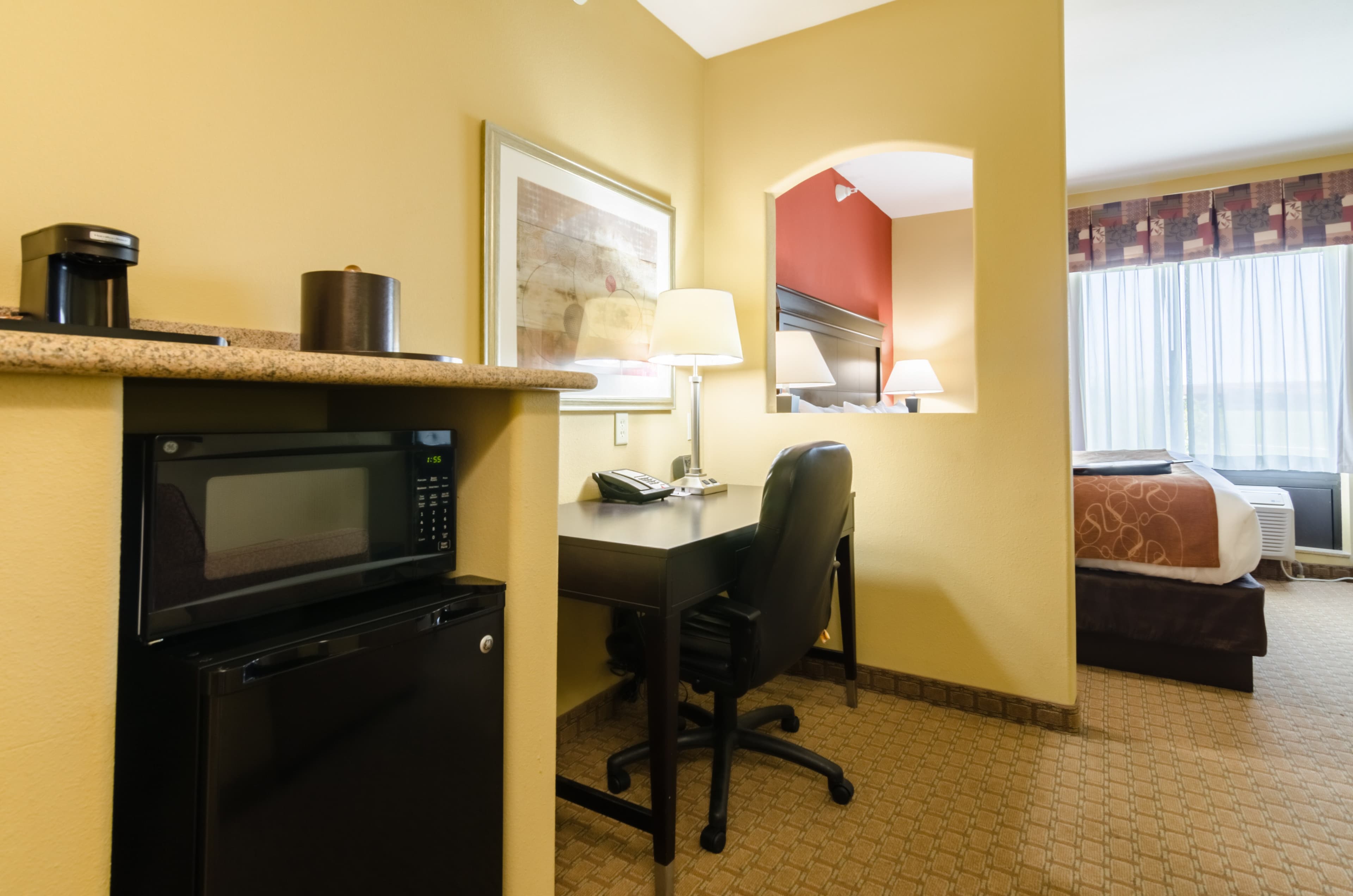Comfort Suites Salina South — 38