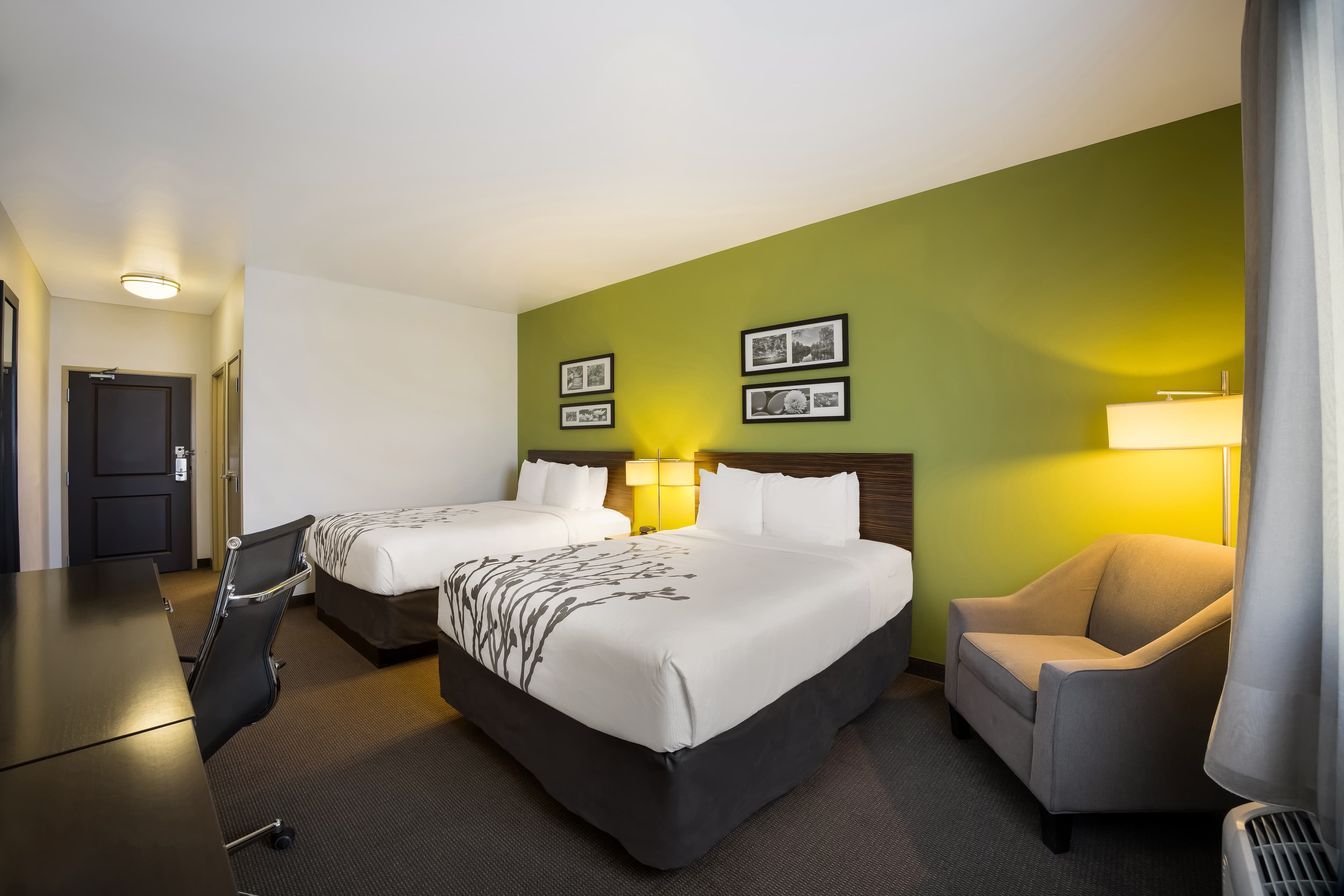 Sleep Inn & Suites Colby — 11
