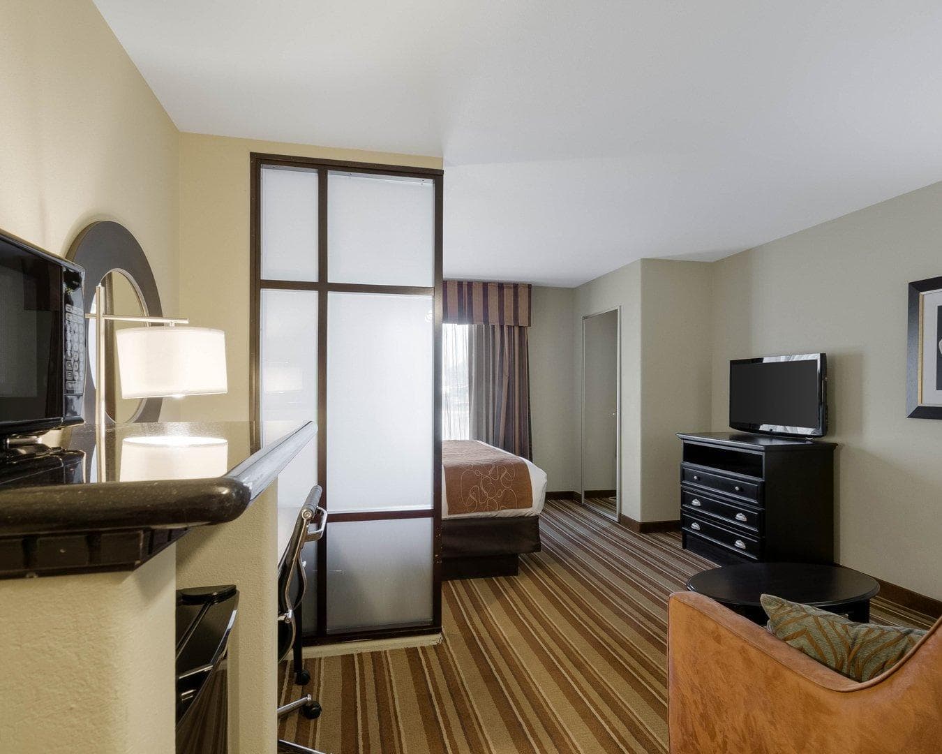 Comfort Suites Topeka Northwest — 15