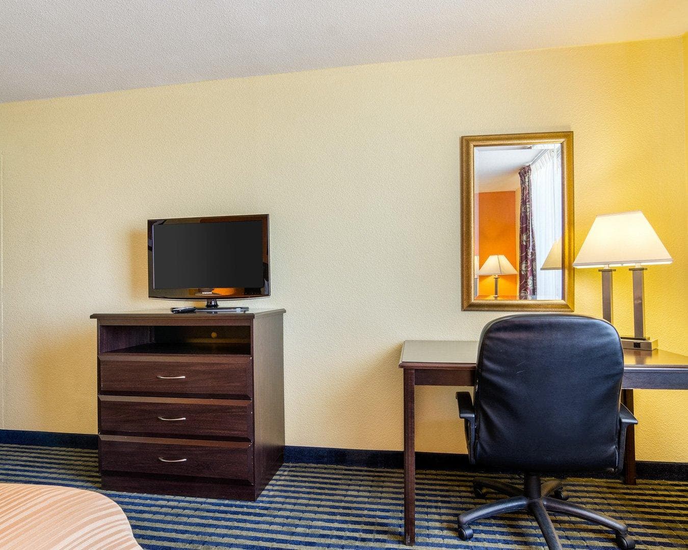 Quality Inn Liberal - Image 4