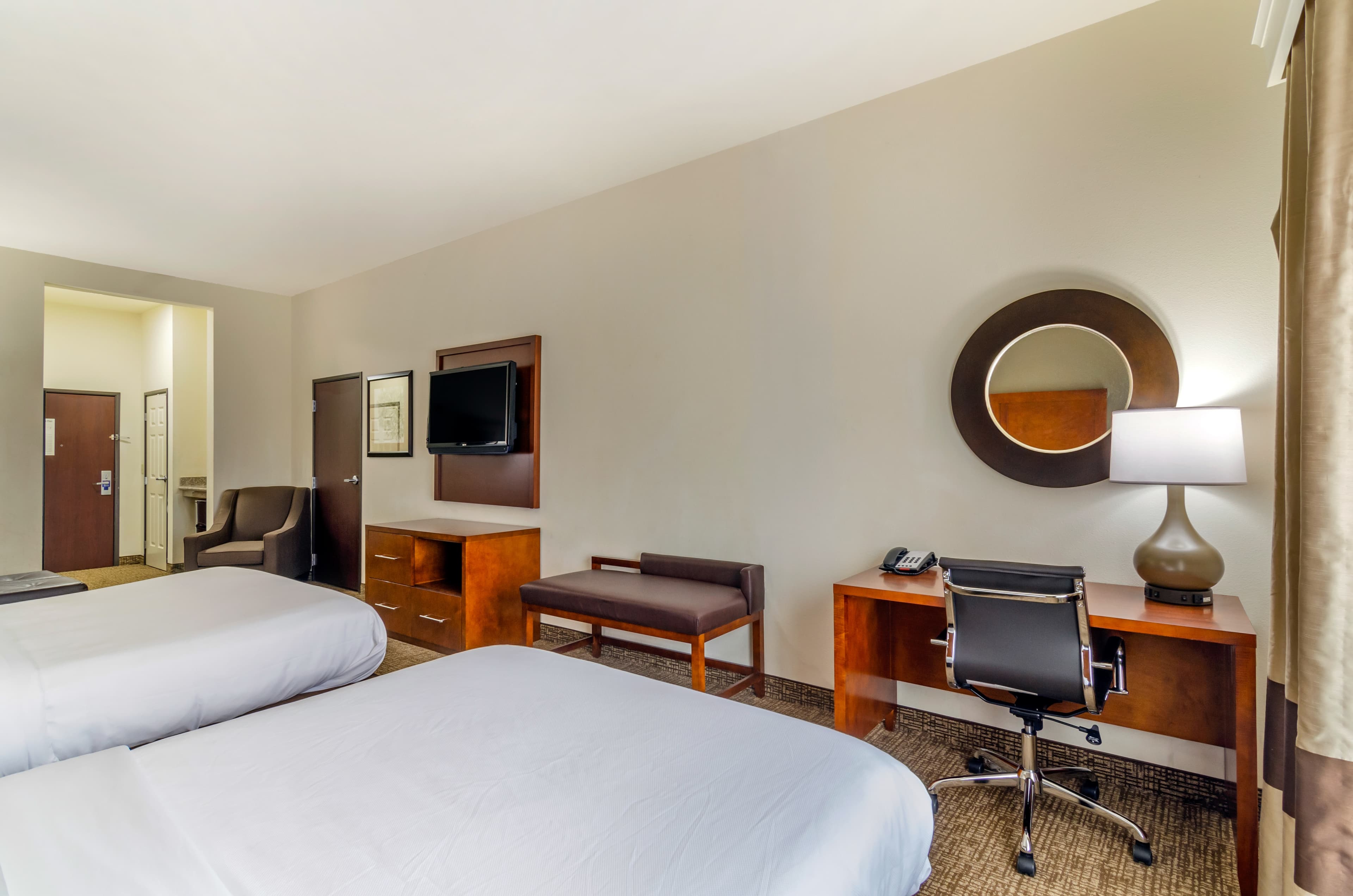 Comfort Inn & Suites near Bethel College — 30