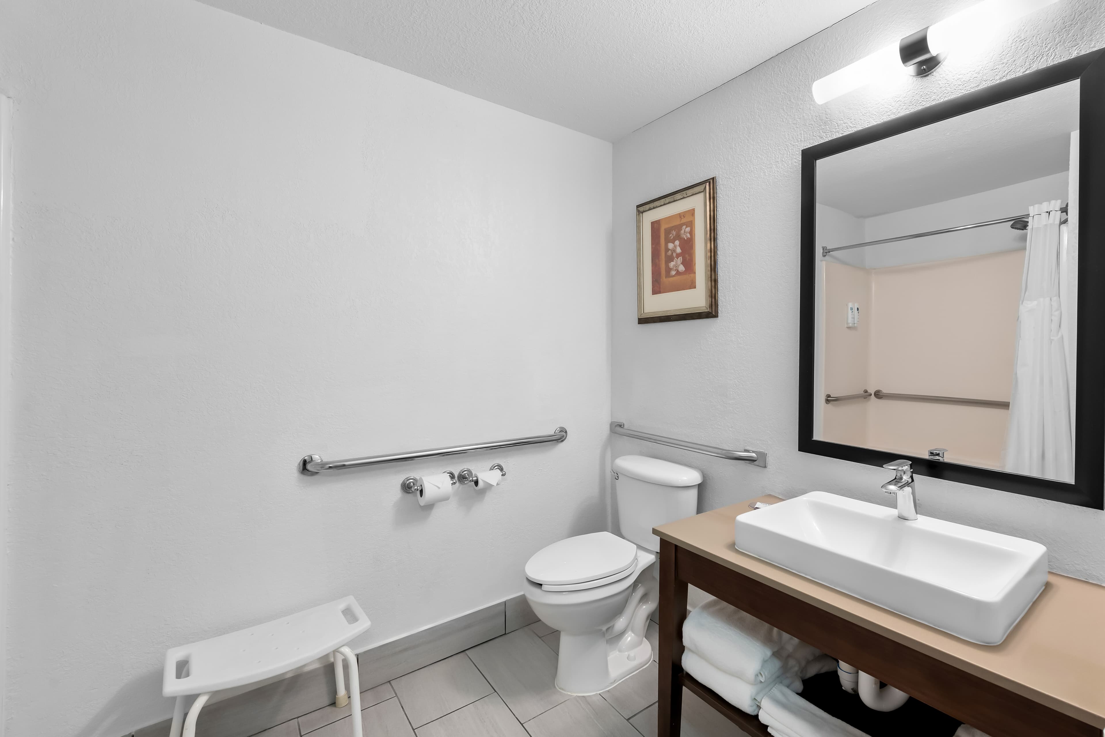 Country Inn & Suites by Radisson, Topeka West, KS — 17