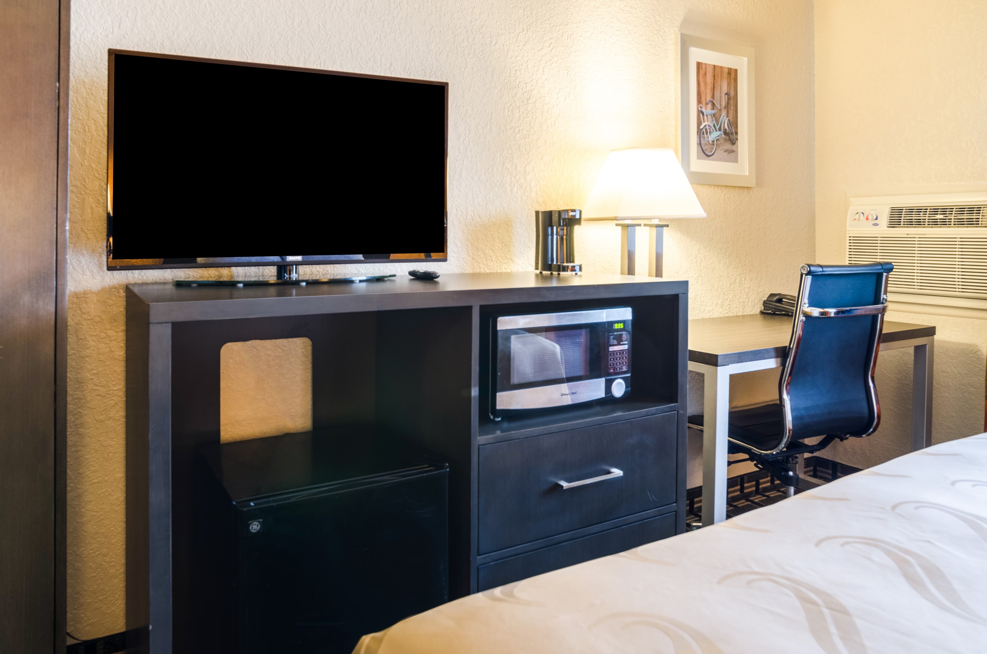 Quality Inn Great Bend - Image 3