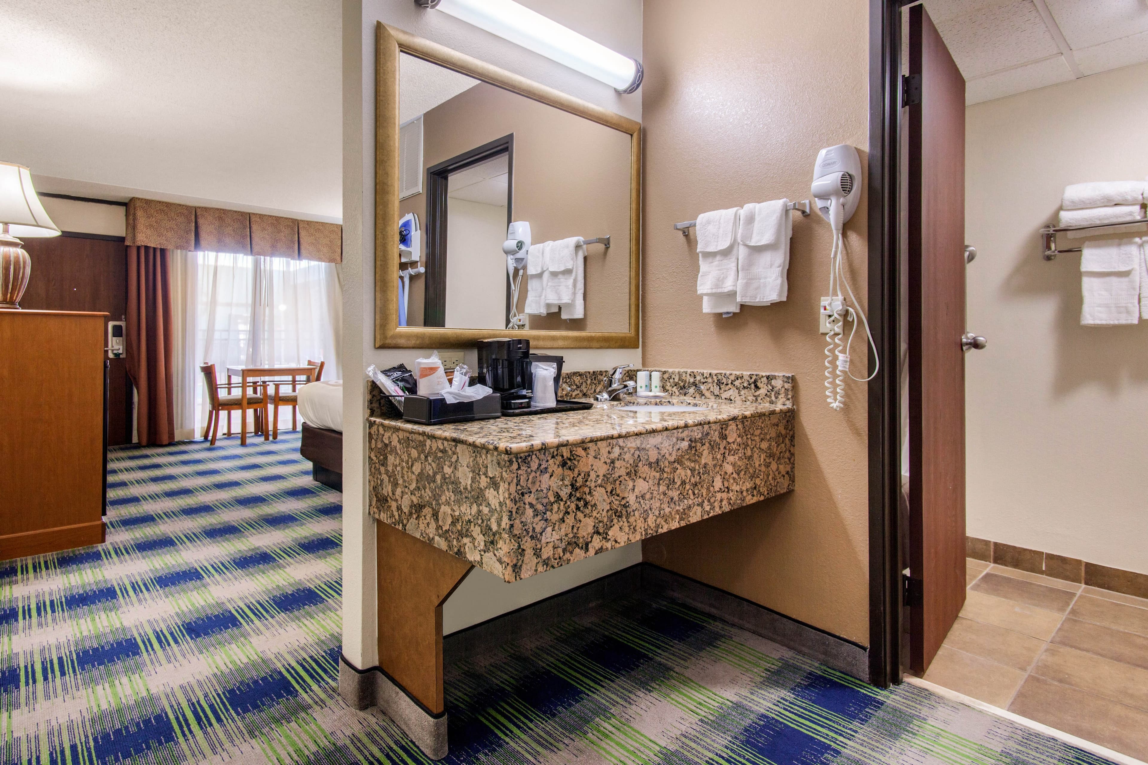 Quality Inn Arkansas City North — 6