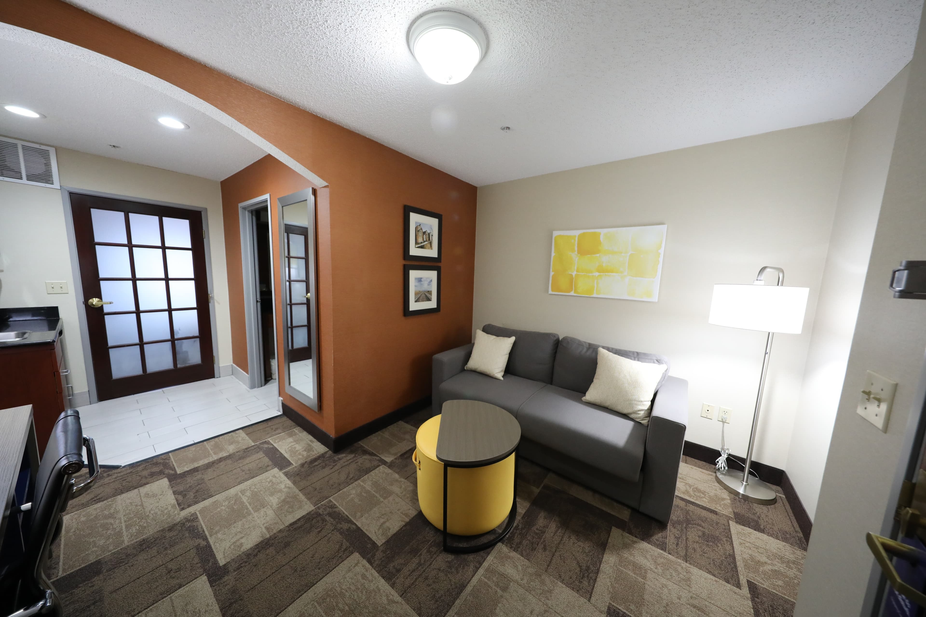 Comfort Inn & Suites Hutchinson — 48