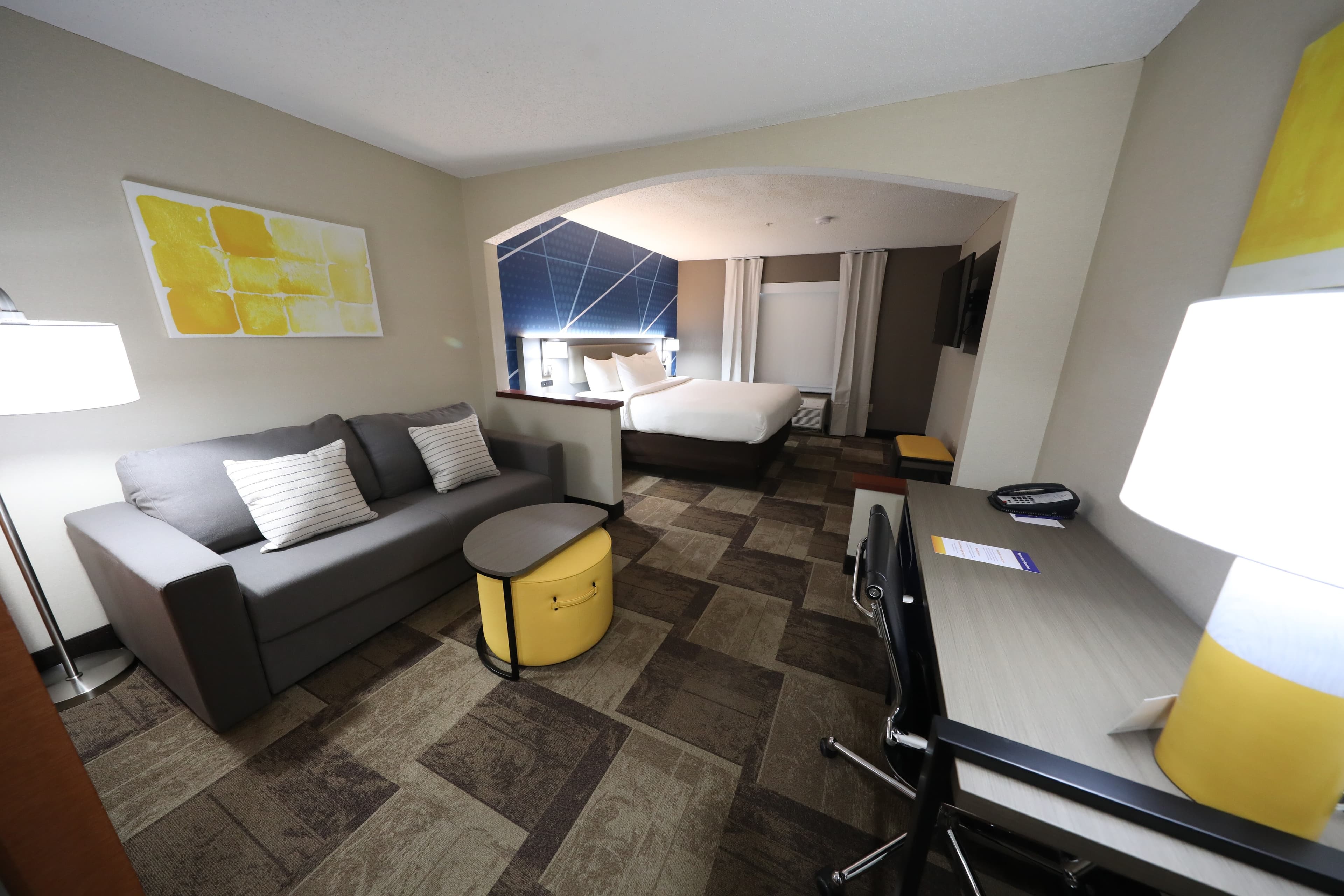 Comfort Inn & Suites Hutchinson — 35