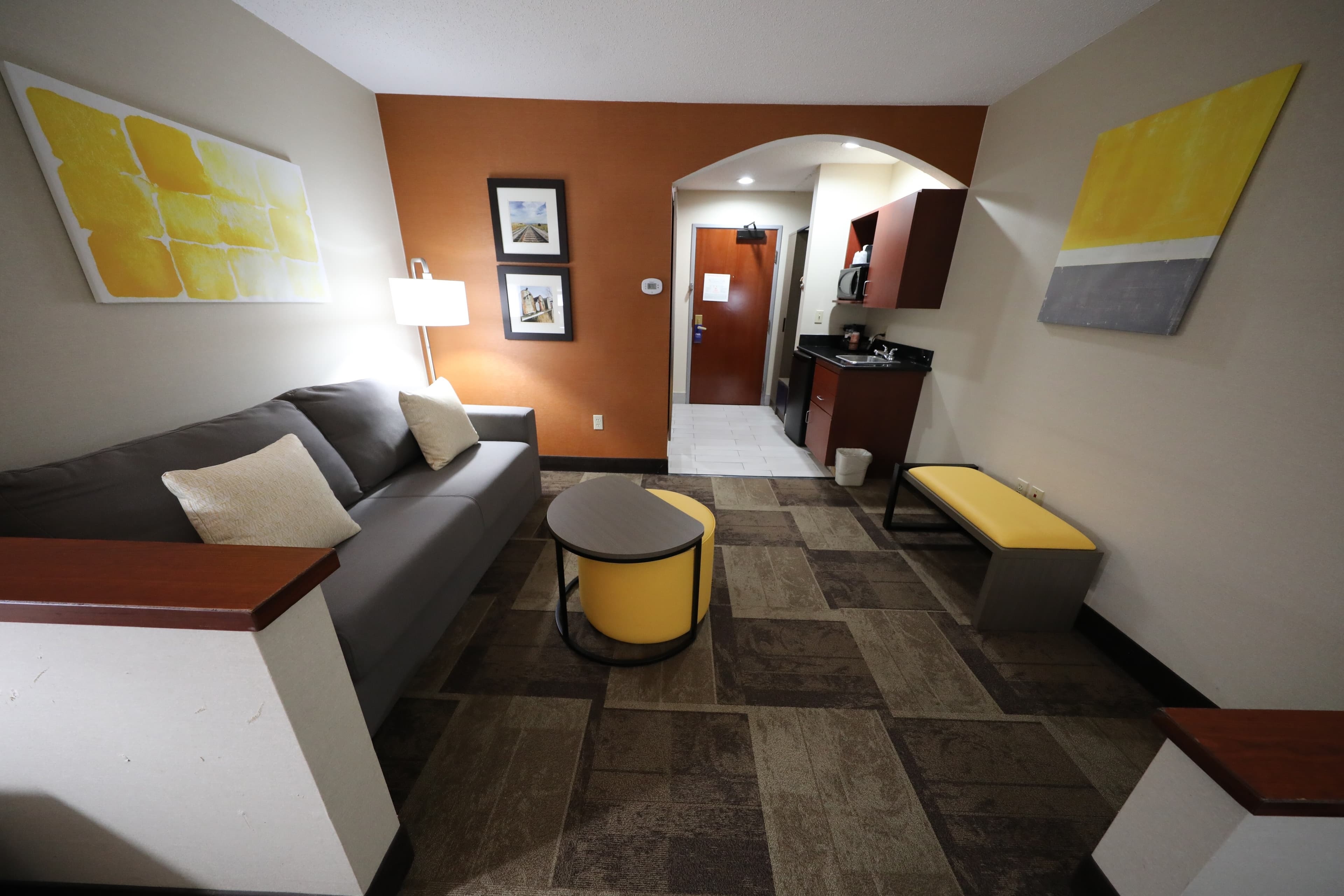 Comfort Inn & Suites Hutchinson — 36