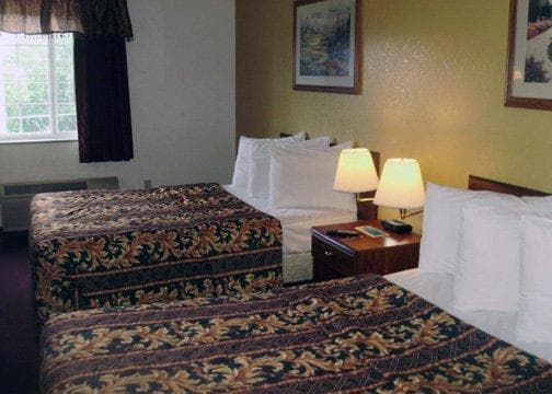 Rodeway Inn Salina North - Image 2