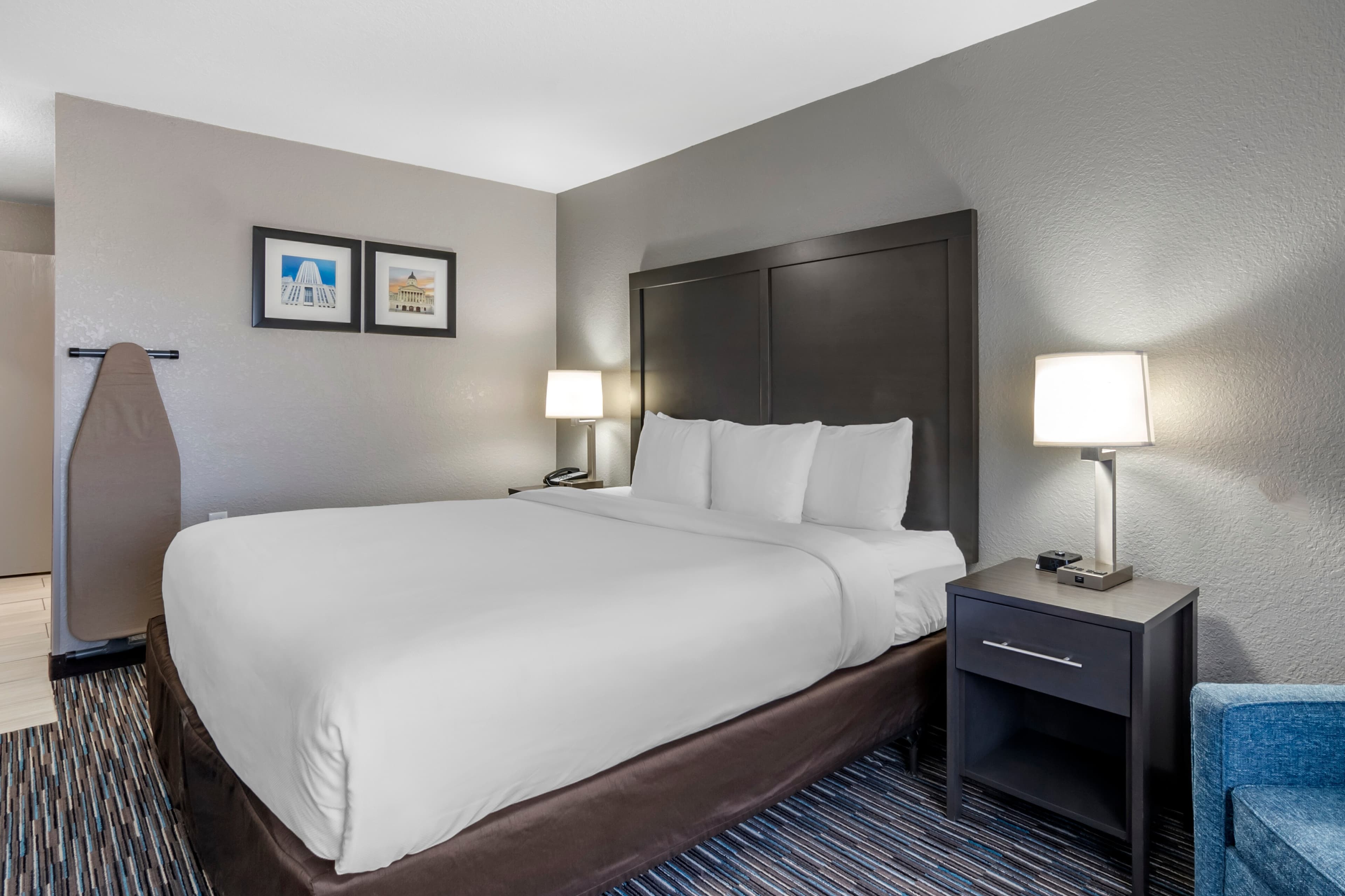 Comfort Inn & Suites Emporia - Image 4